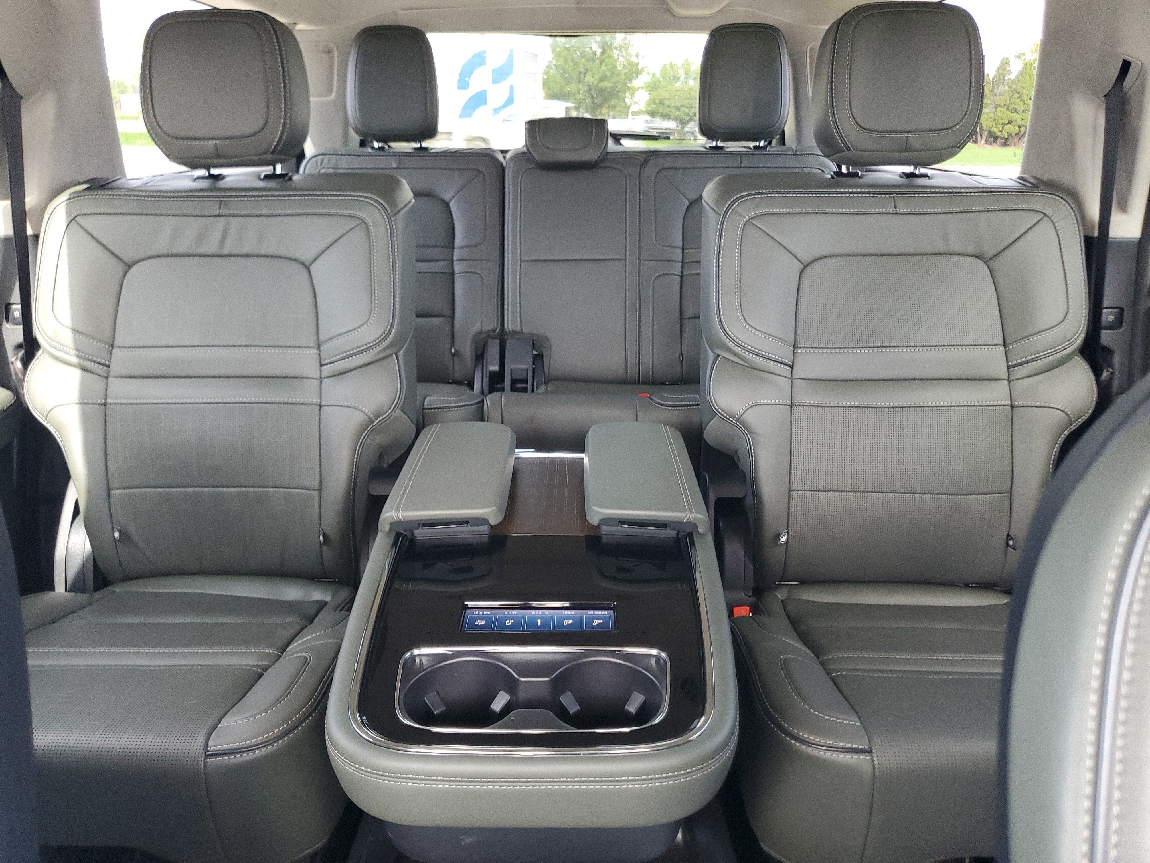 2023 Lincoln Navigator L Black Label