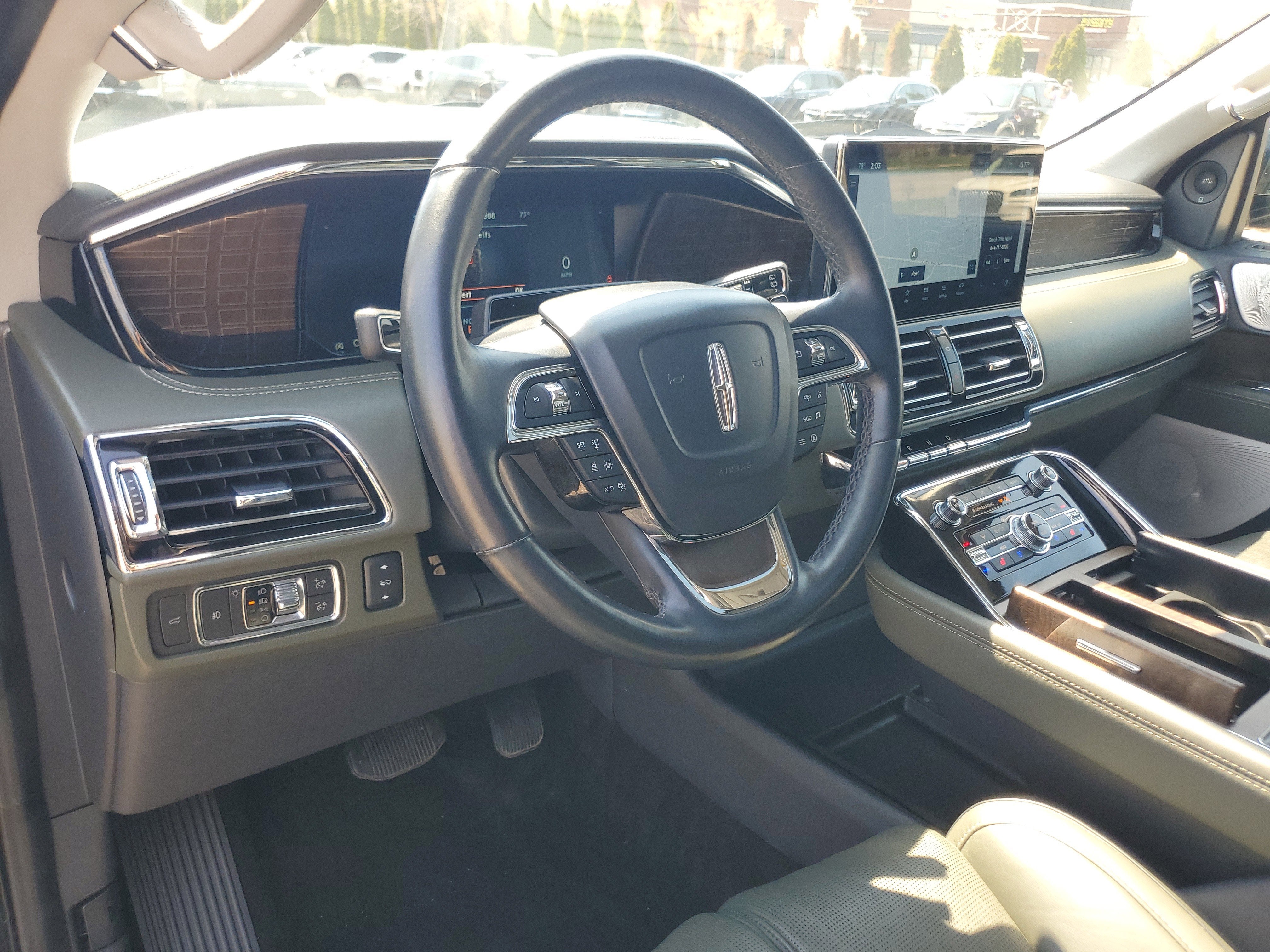 2022 Lincoln Navigator L Black Label