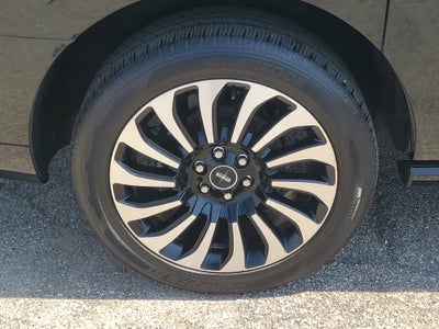 2022 Lincoln Navigator L Black Label