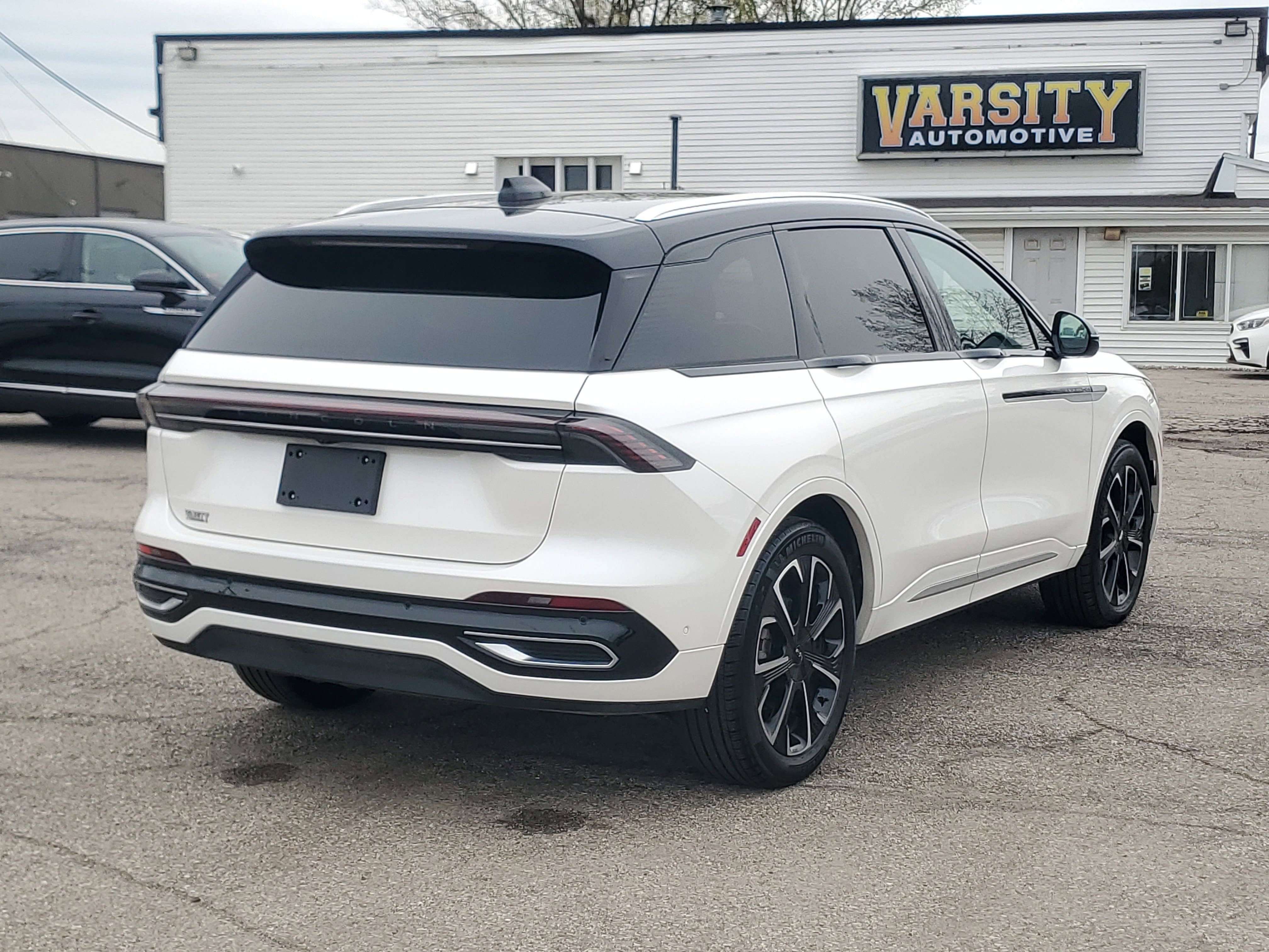 2024 Lincoln Nautilus Reserve