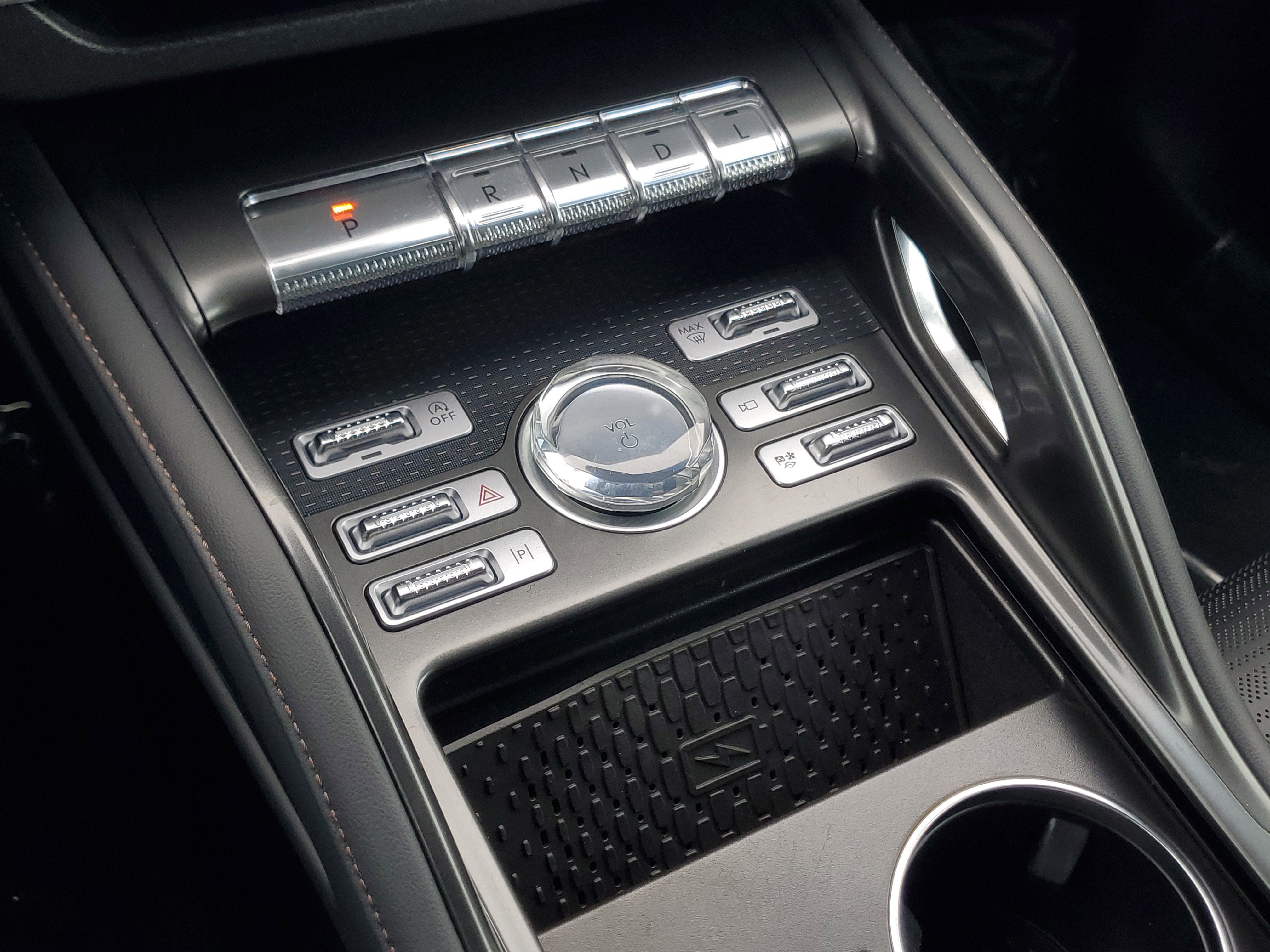 2024 Lincoln Nautilus Reserve