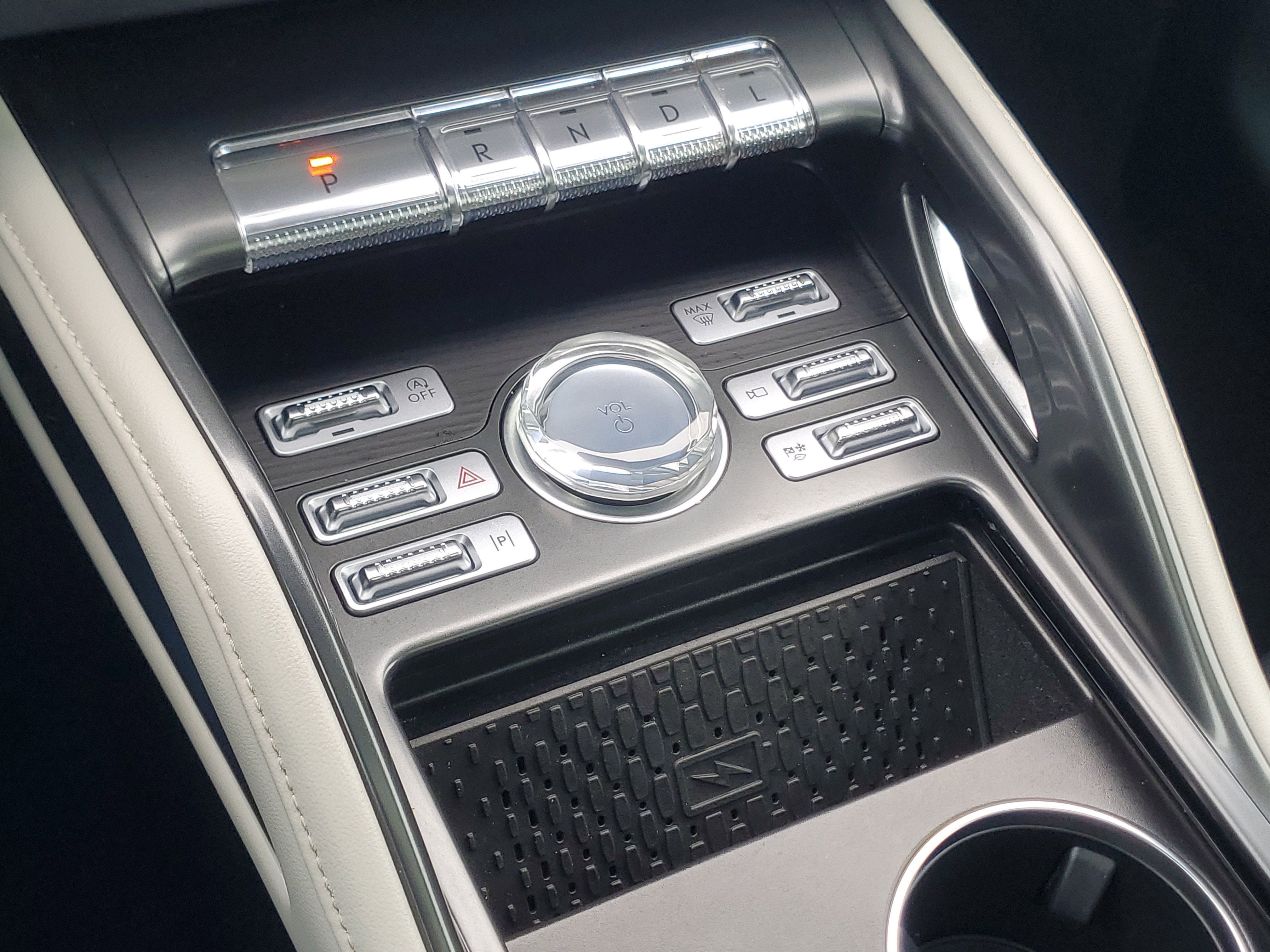 2024 Lincoln Nautilus Reserve