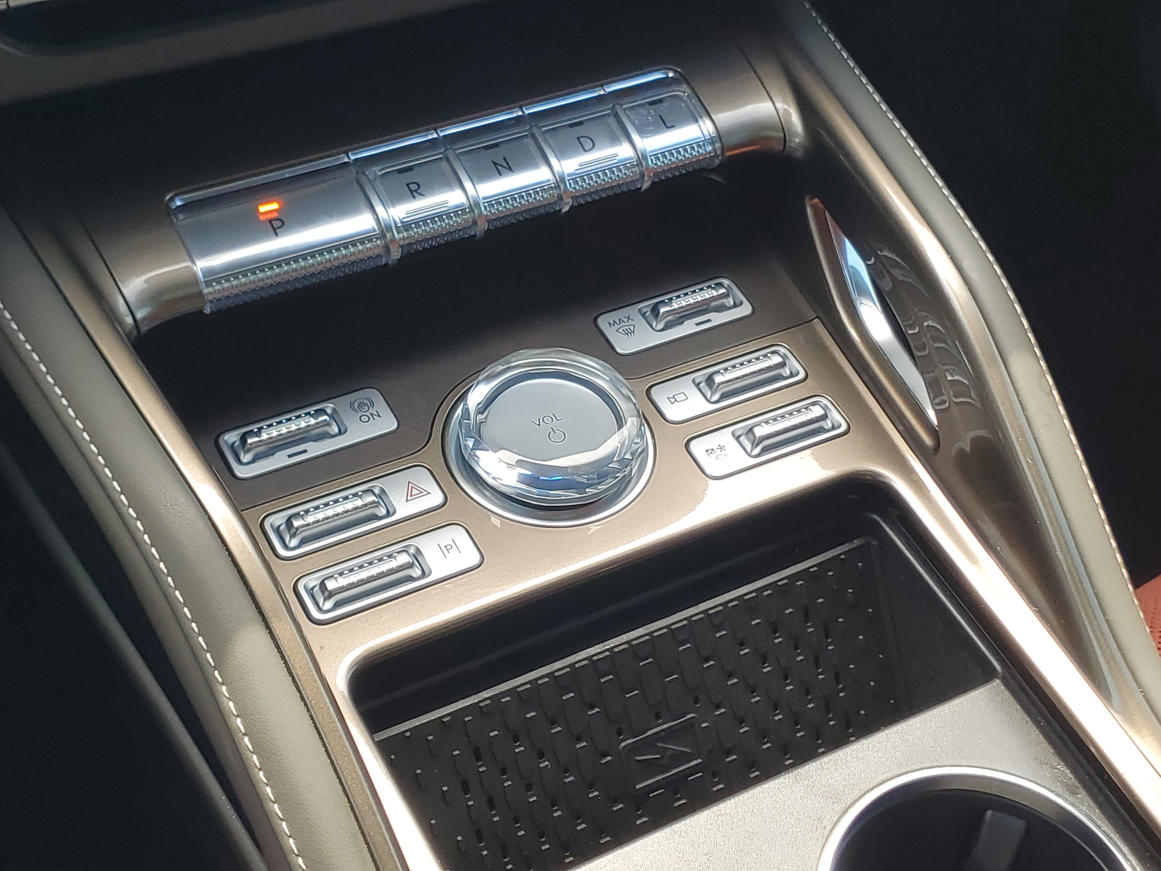 2024 Lincoln Nautilus Black Label