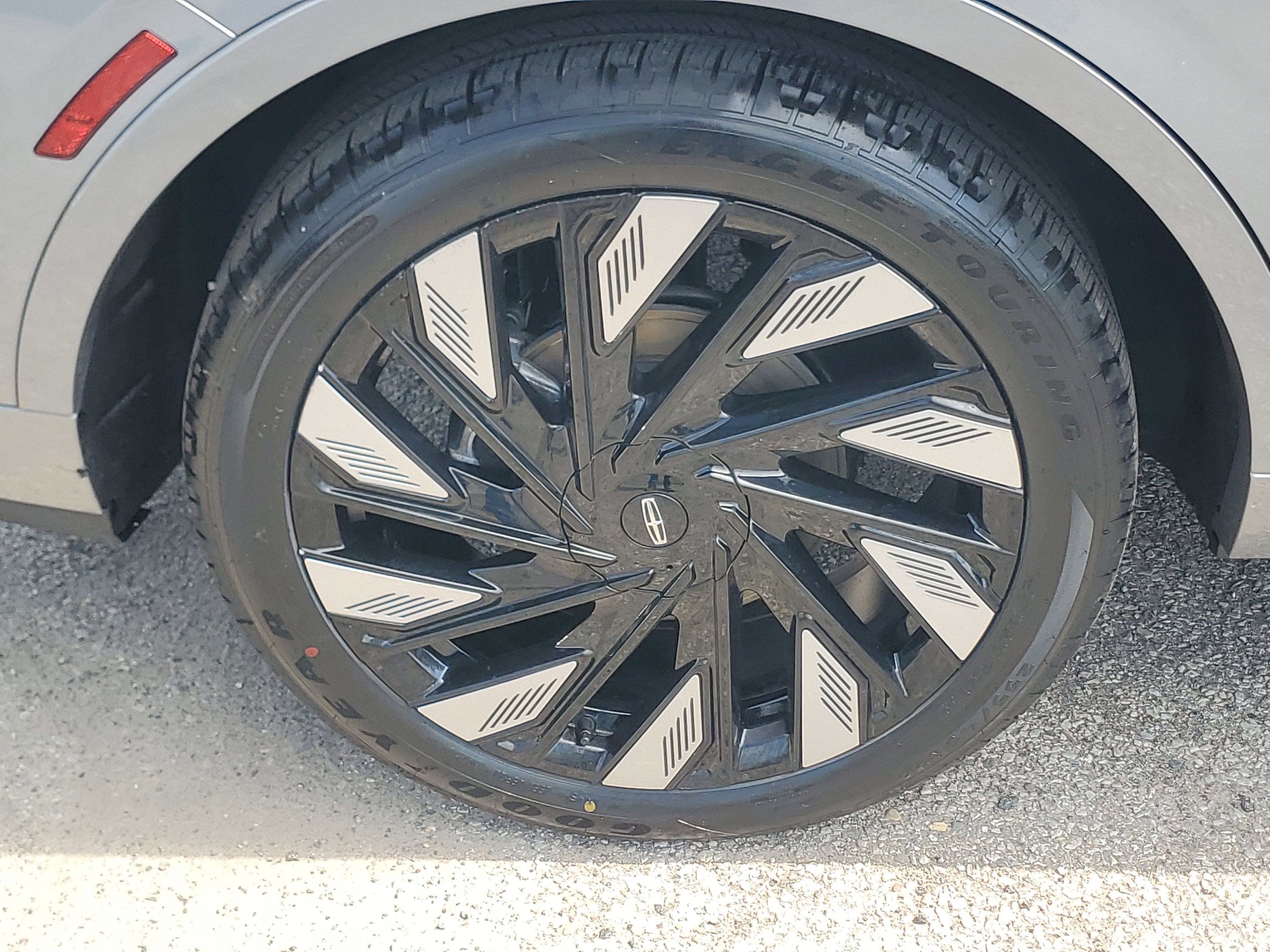 2024 Lincoln Nautilus Black Label