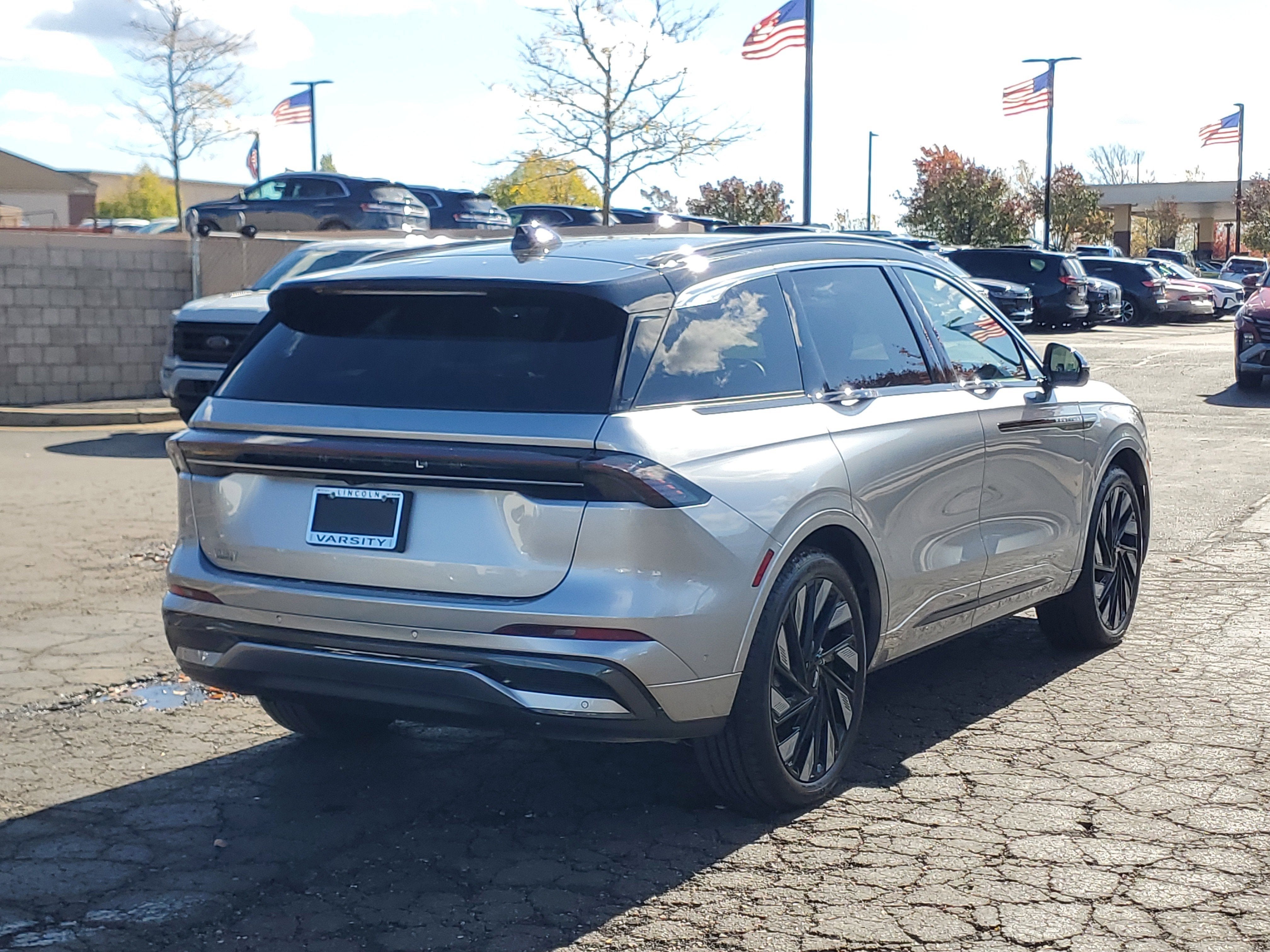 2024 Lincoln Nautilus Black Label