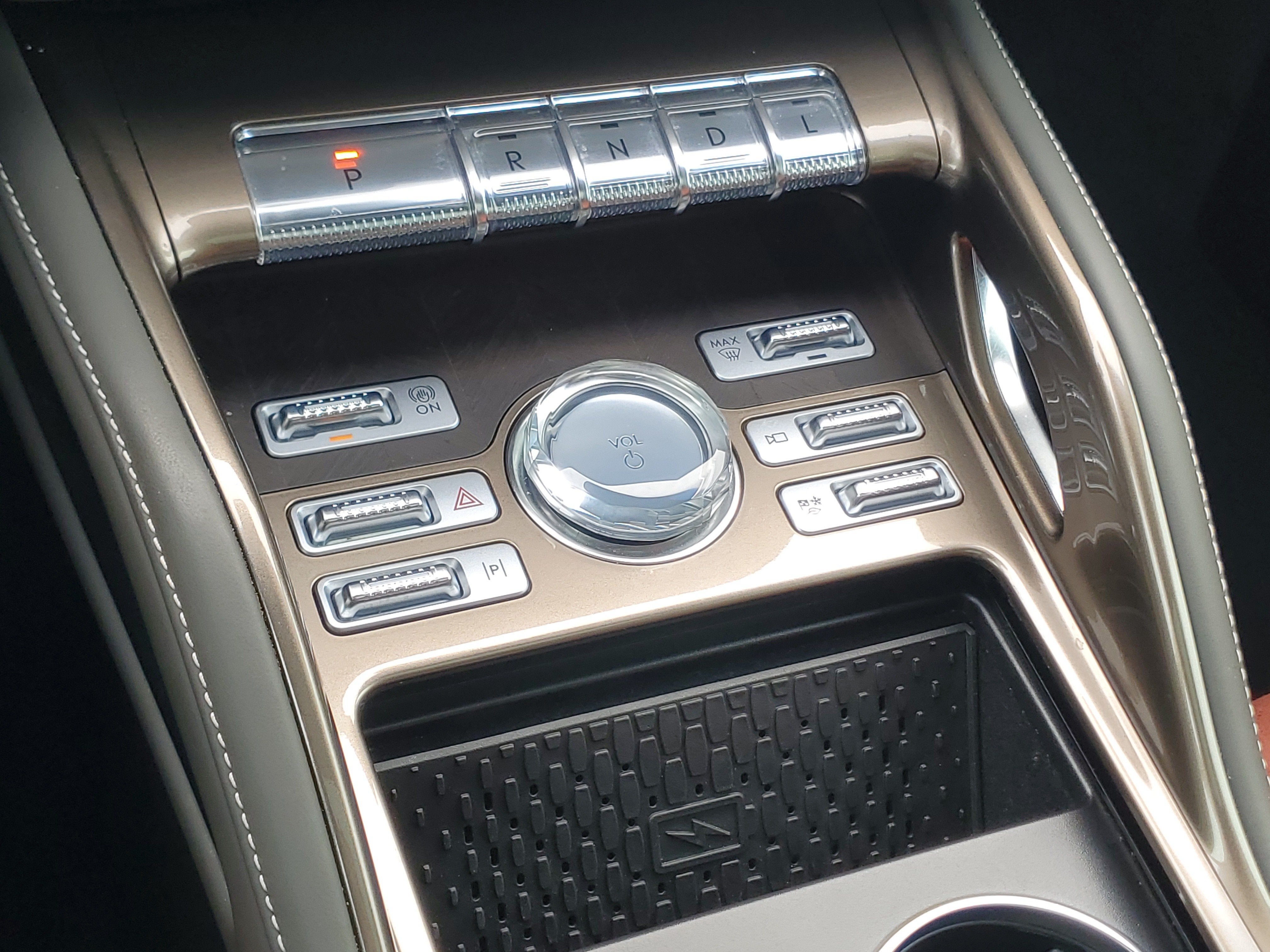 2024 Lincoln Nautilus Black Label
