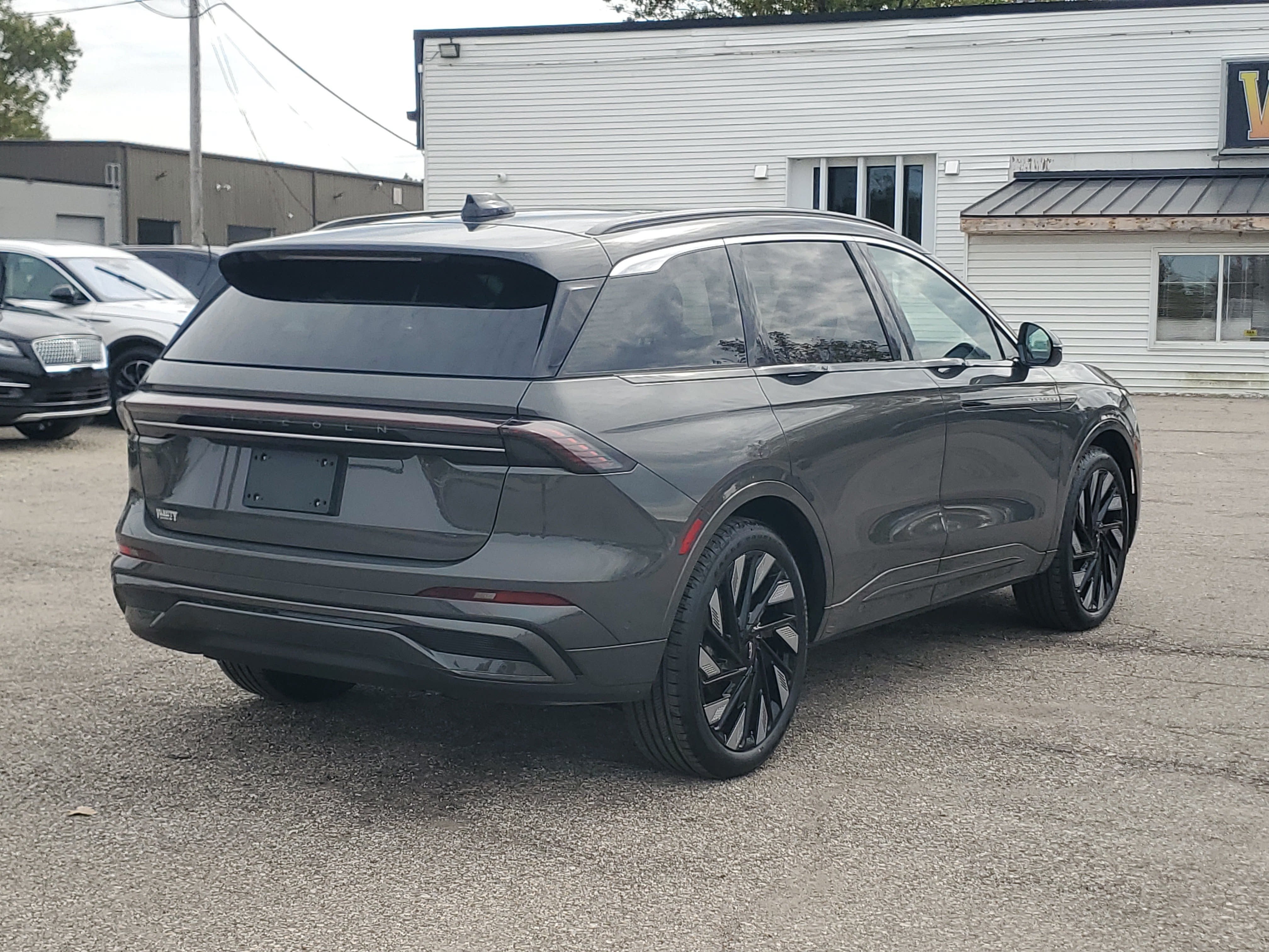2024 Lincoln Nautilus Black Label