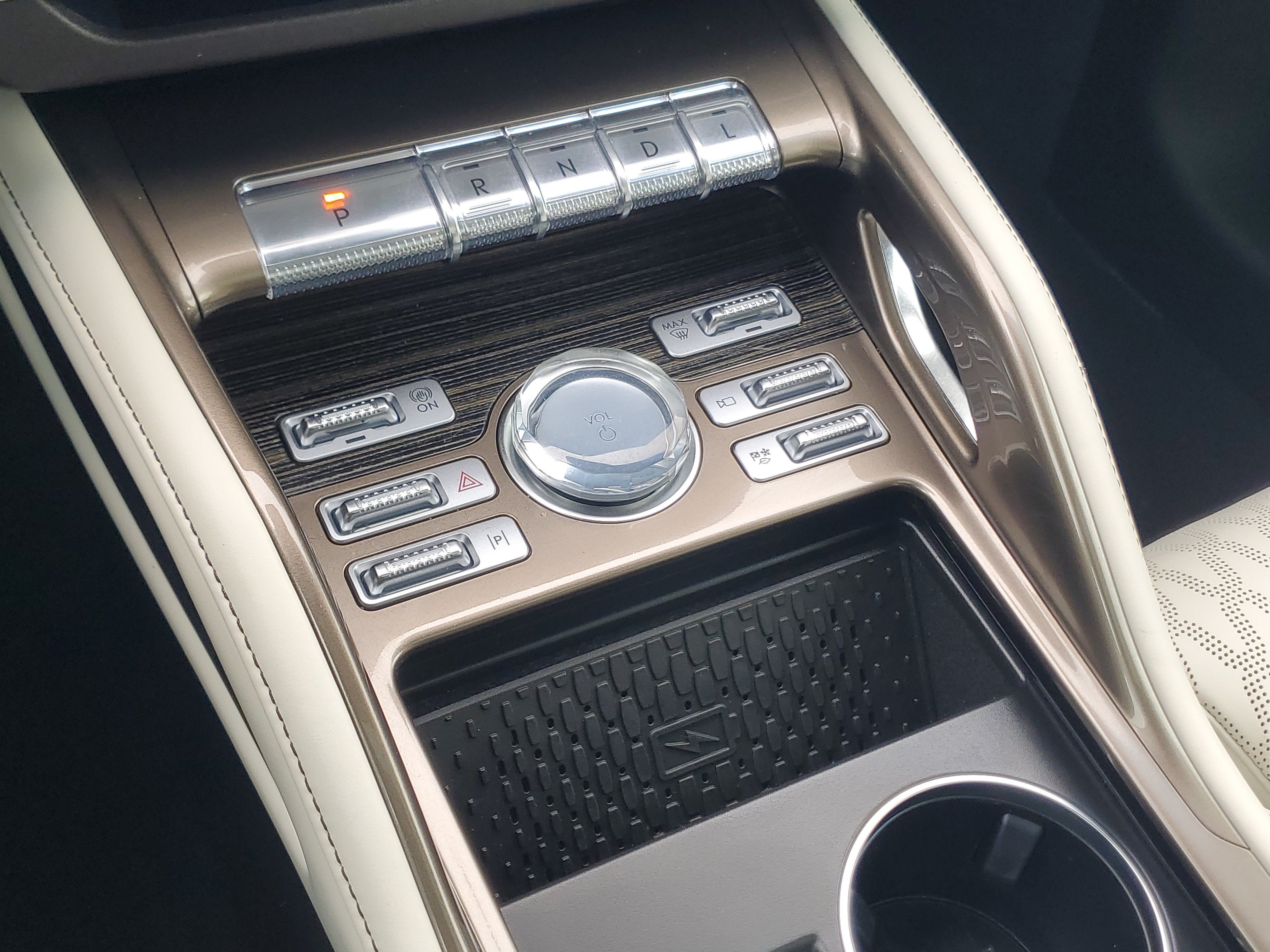 2024 Lincoln Nautilus Black Label