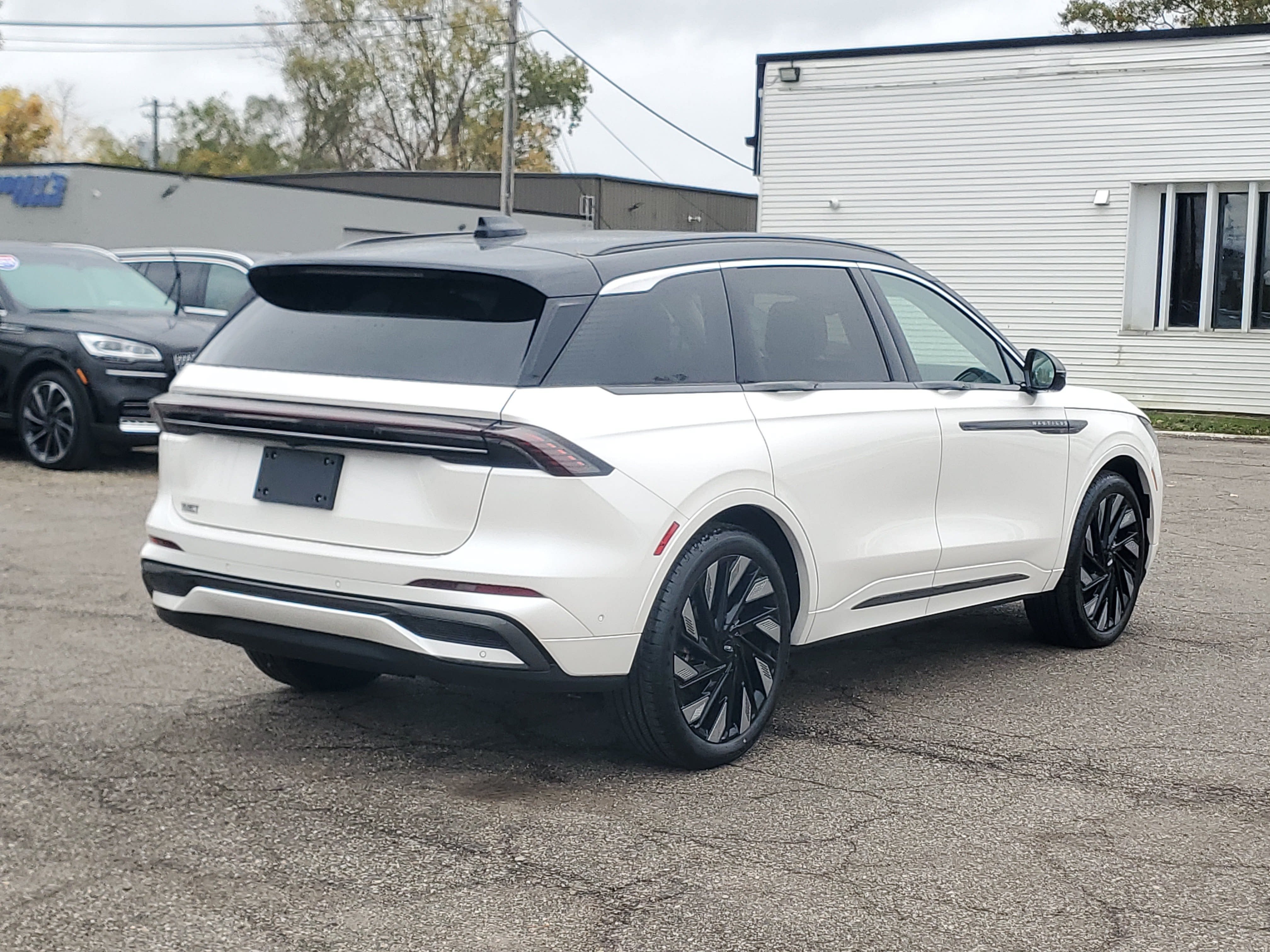 2024 Lincoln Nautilus Black Label
