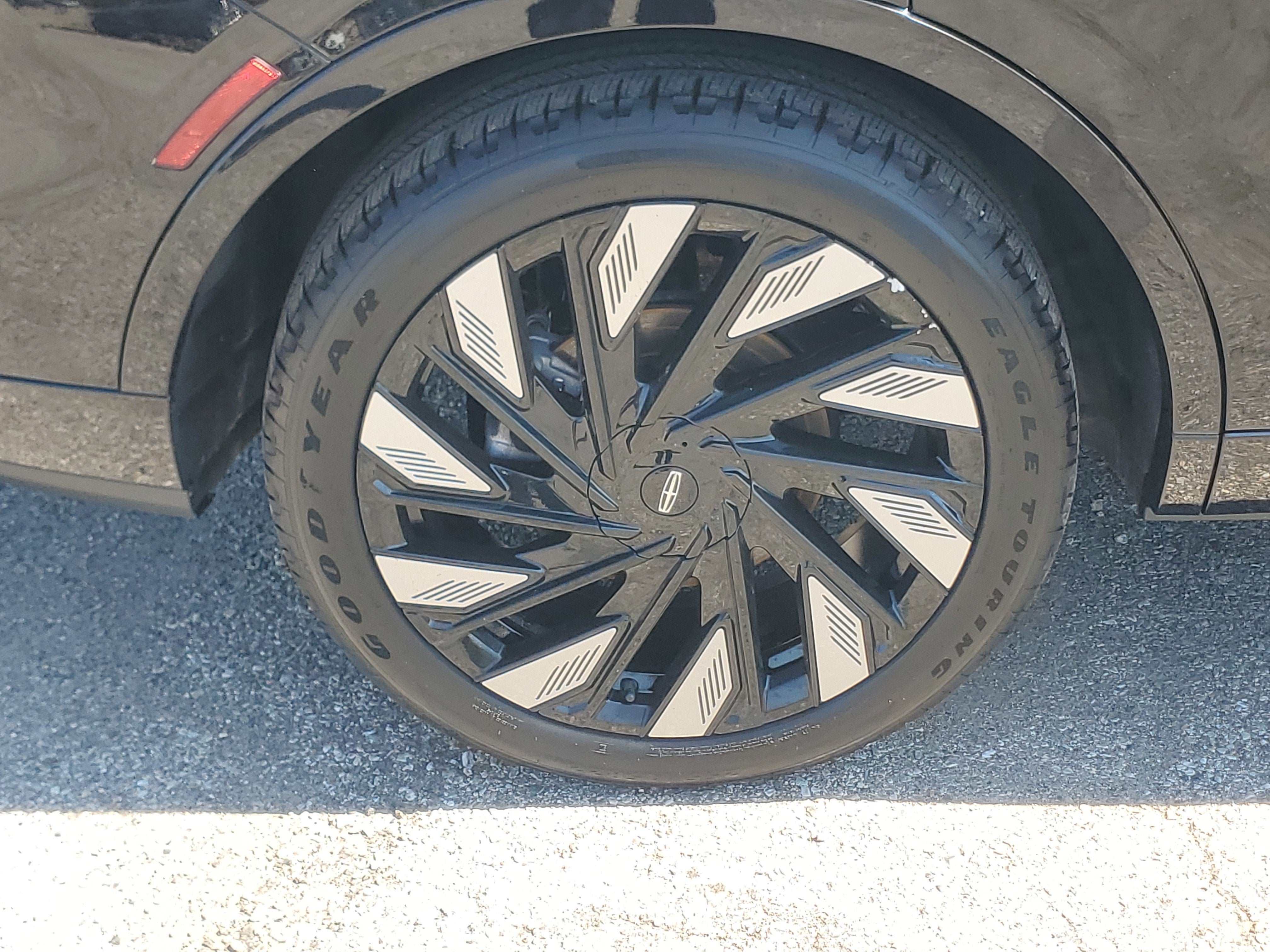 2024 Lincoln Nautilus Black Label