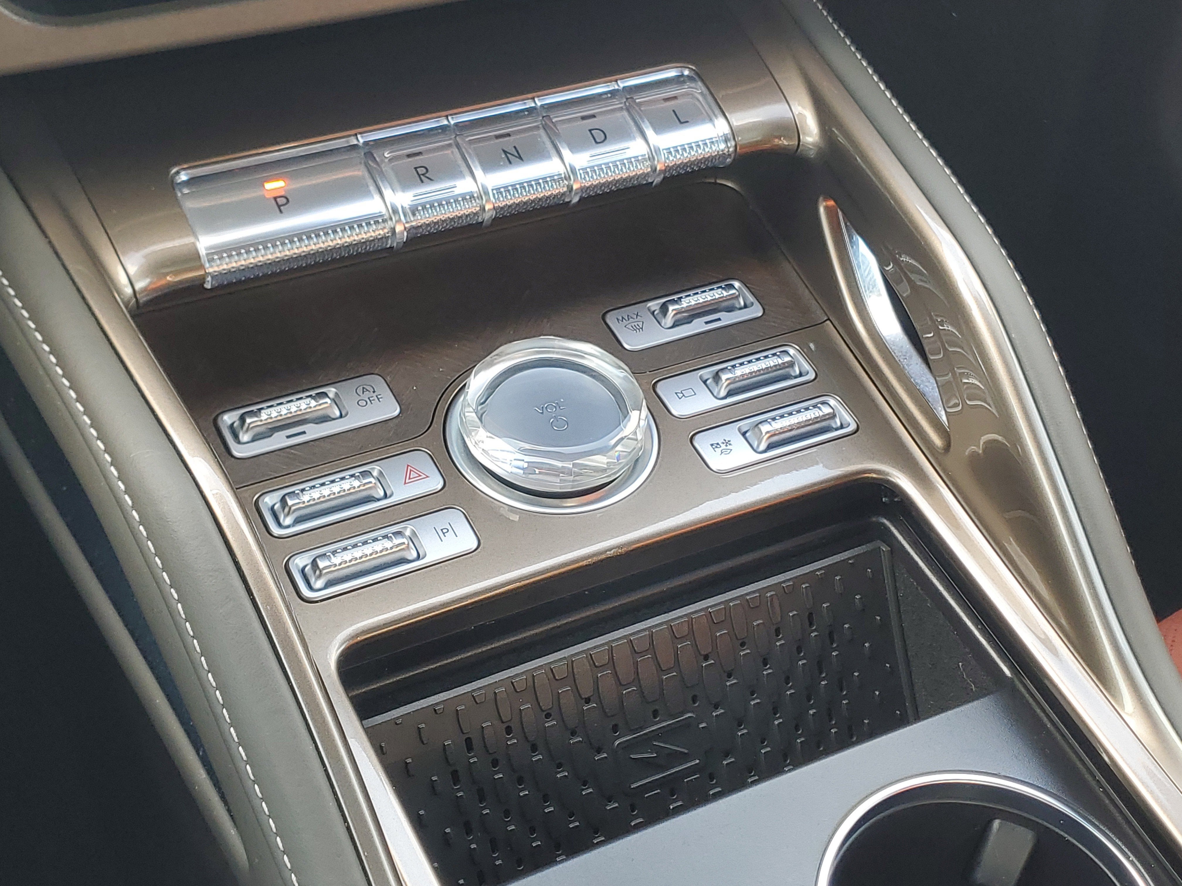 2024 Lincoln Nautilus Black Label