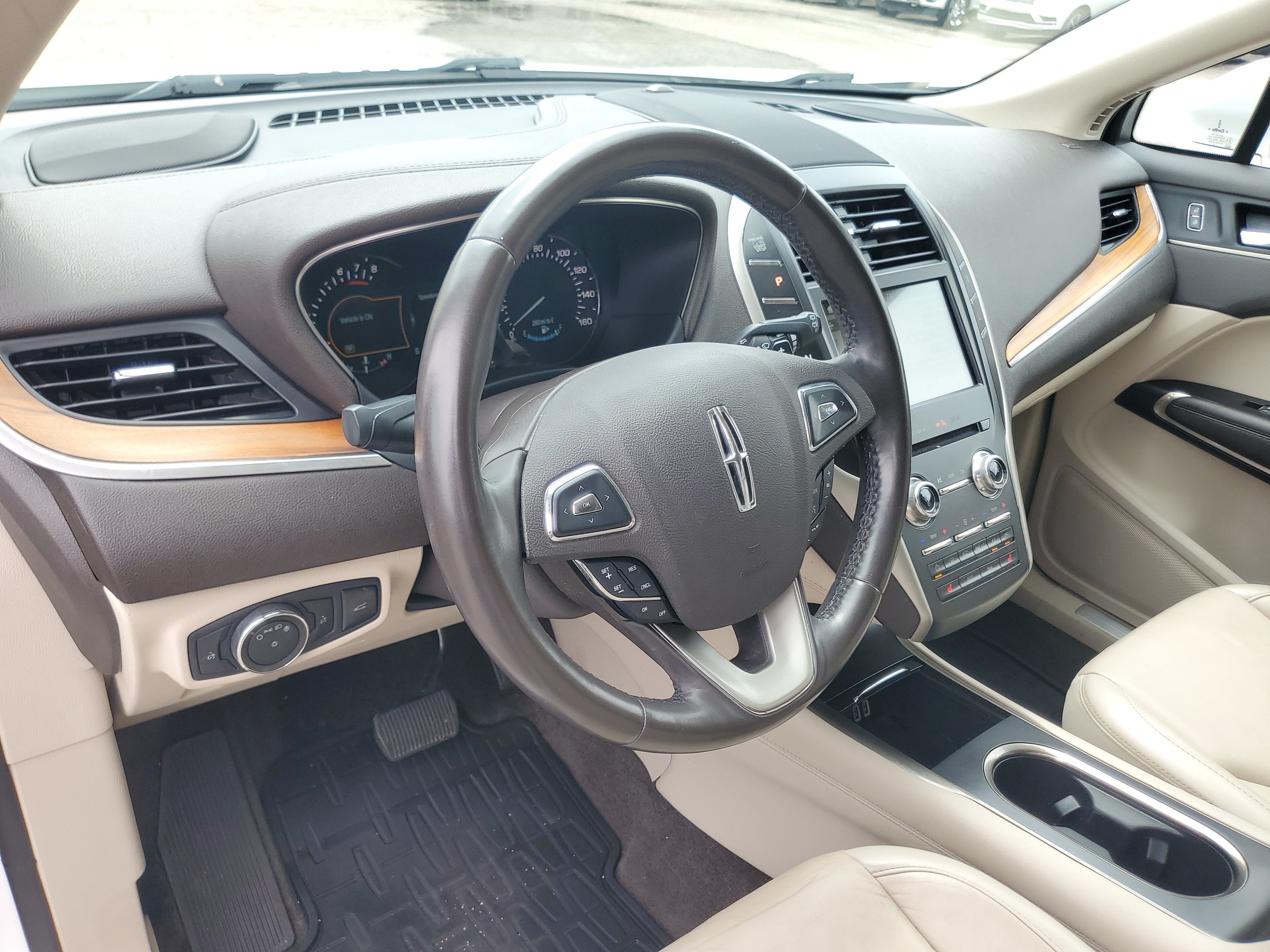 2017 Lincoln MKC Select