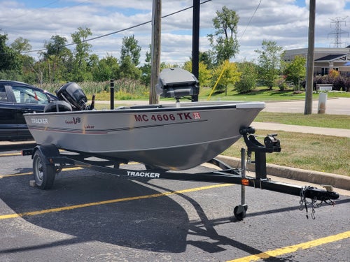 2012 Tracker Guide V16 Base