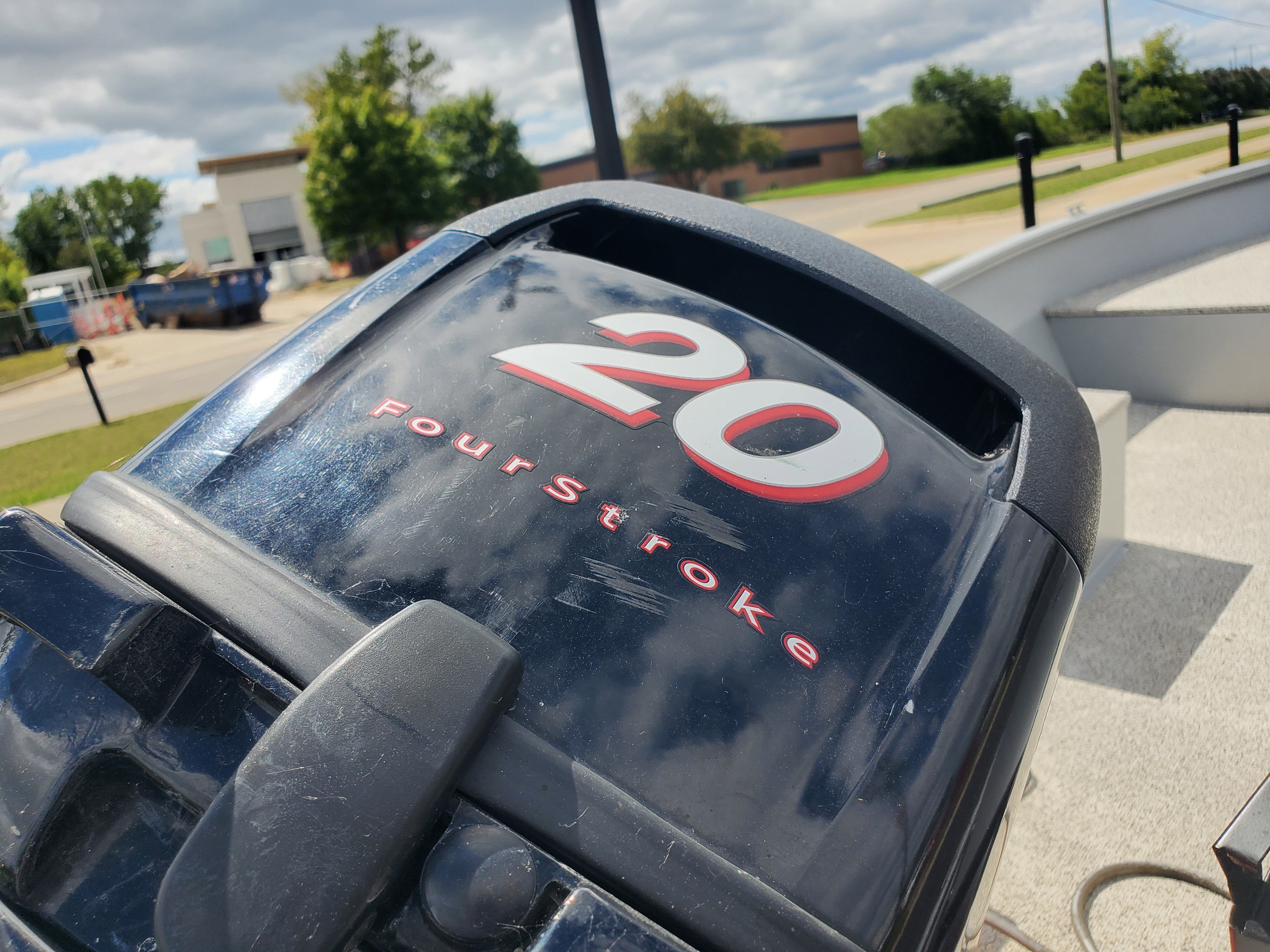 2012 Tracker Guide V16 Base