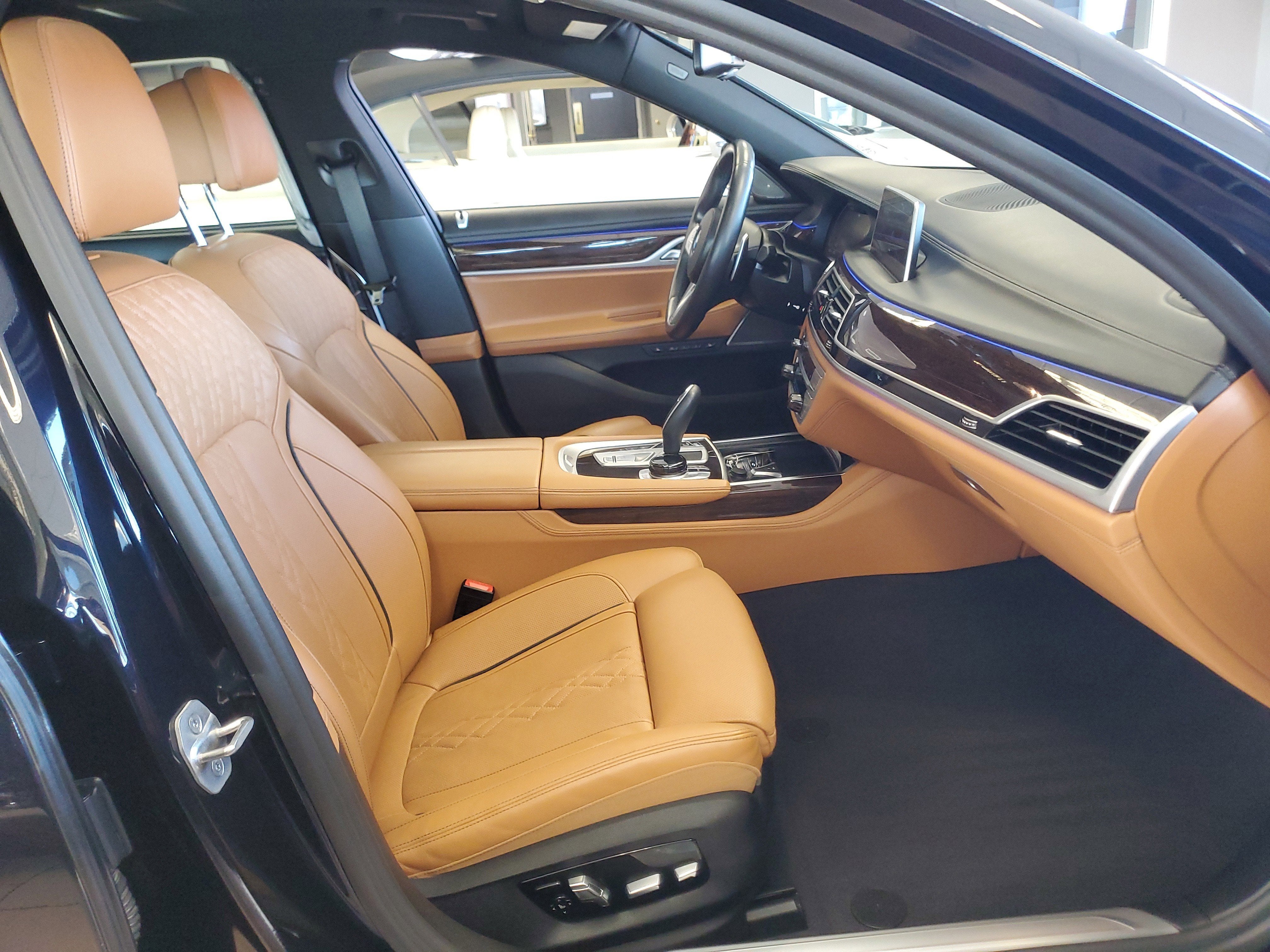 2022 BMW 7 Series 750i xDrive