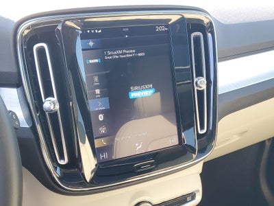 2019 Volvo XC40 R-Design