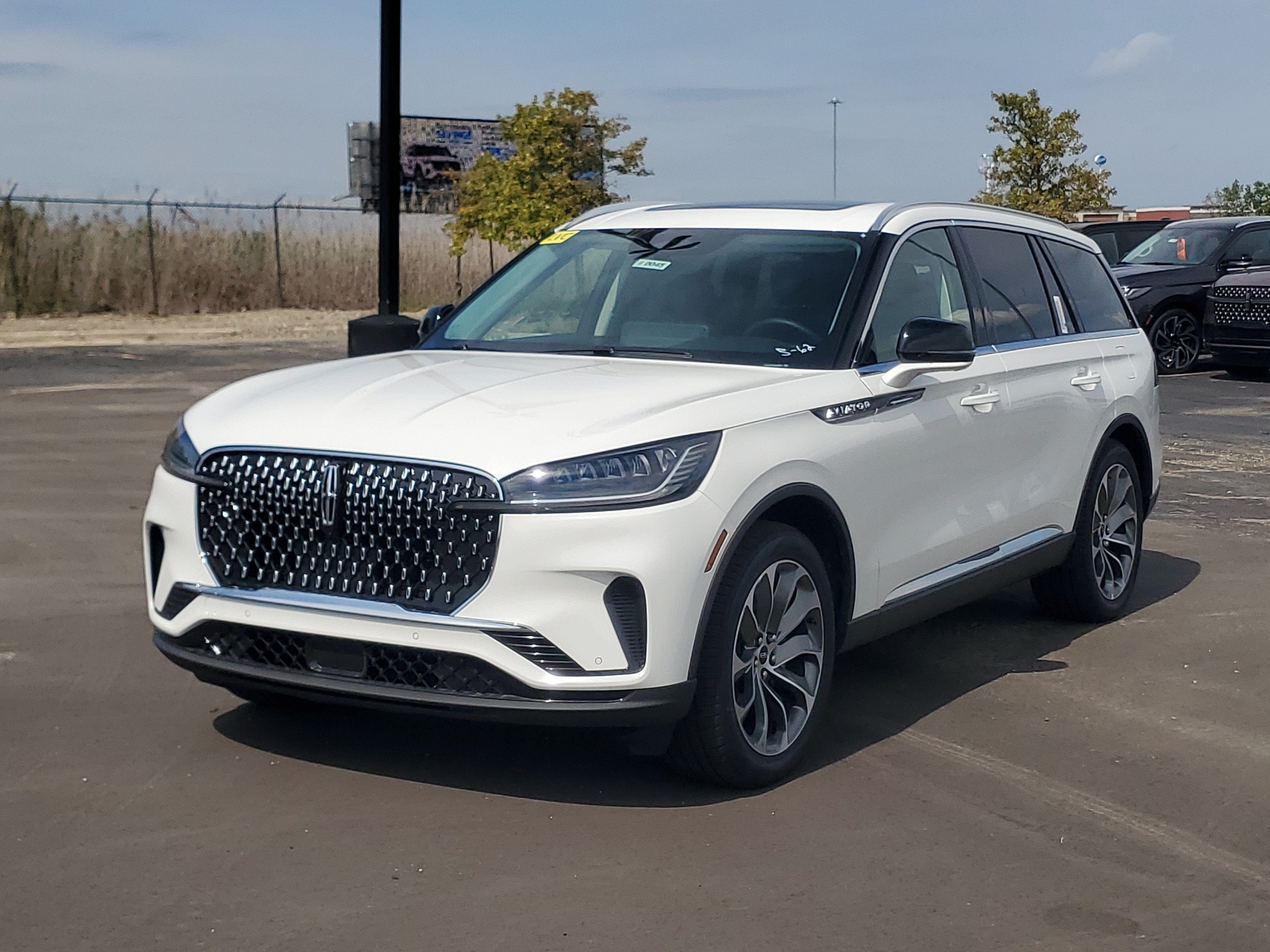 2027 Lincoln Aviator Premiere