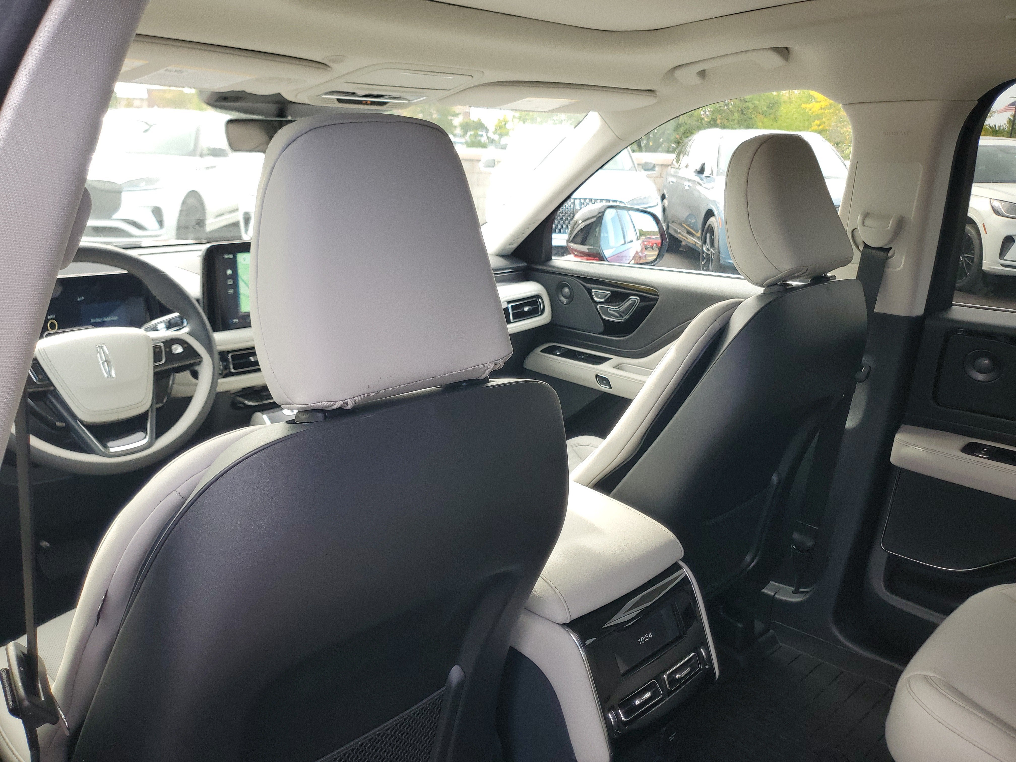 2027 Lincoln Aviator Premiere