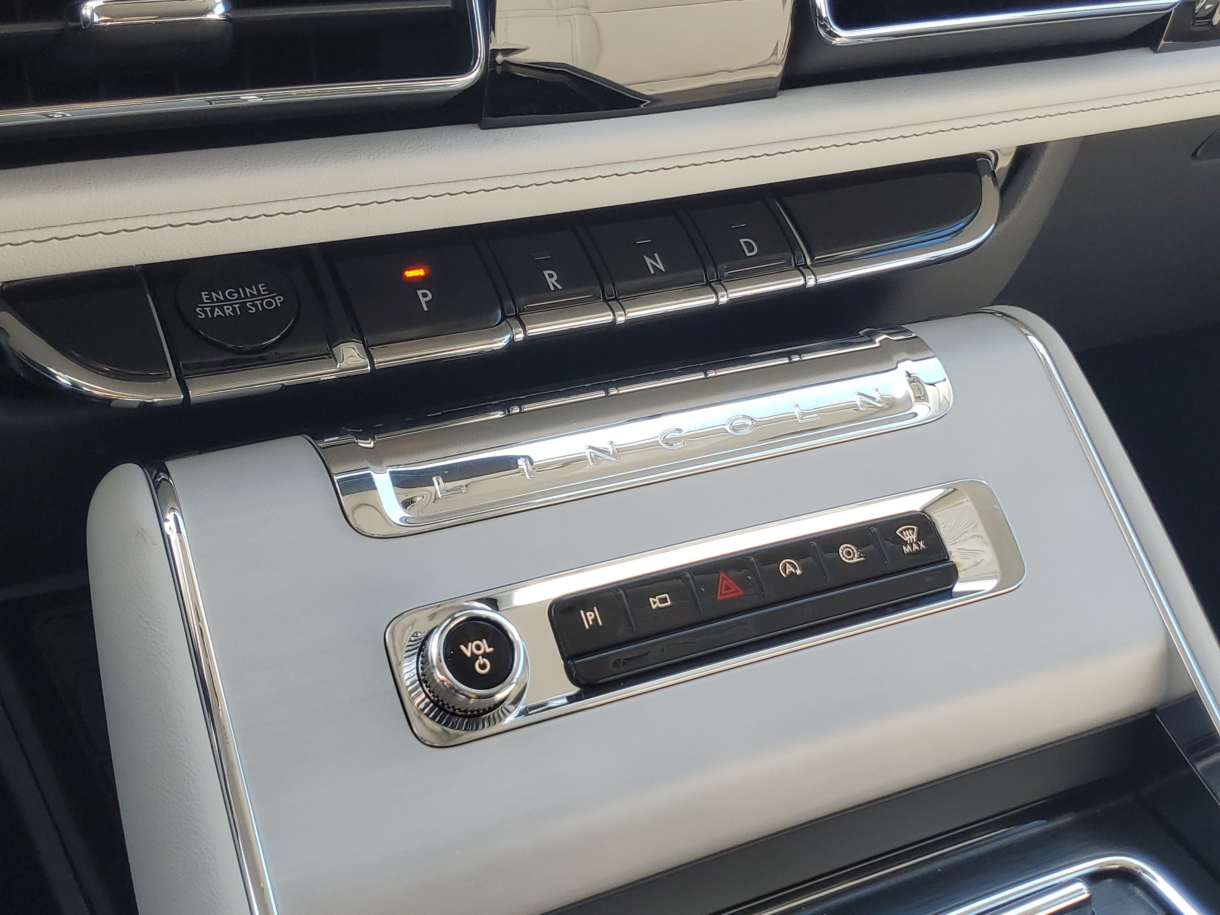 2027 Lincoln Aviator Reserve