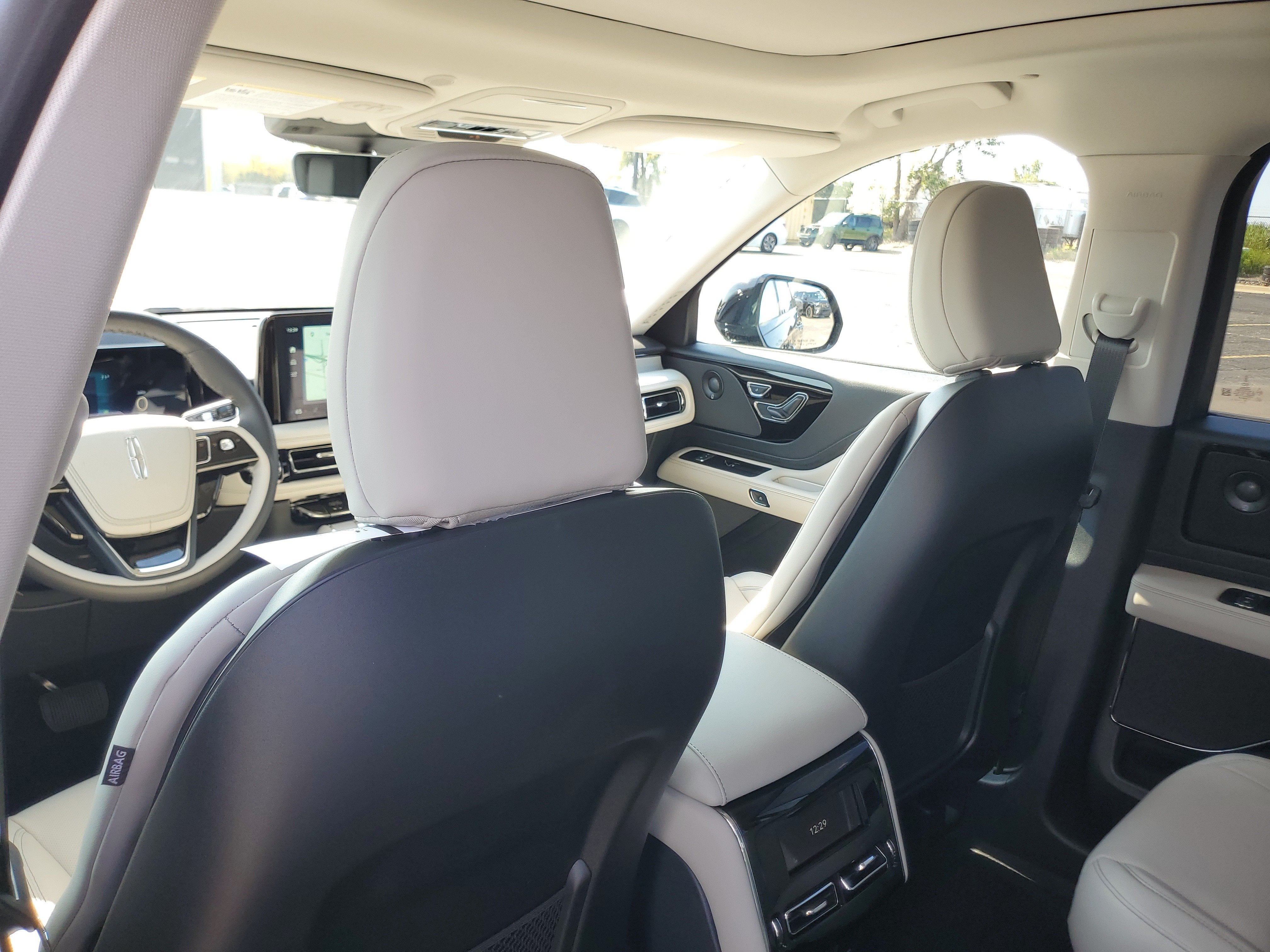 2027 Lincoln Aviator Reserve