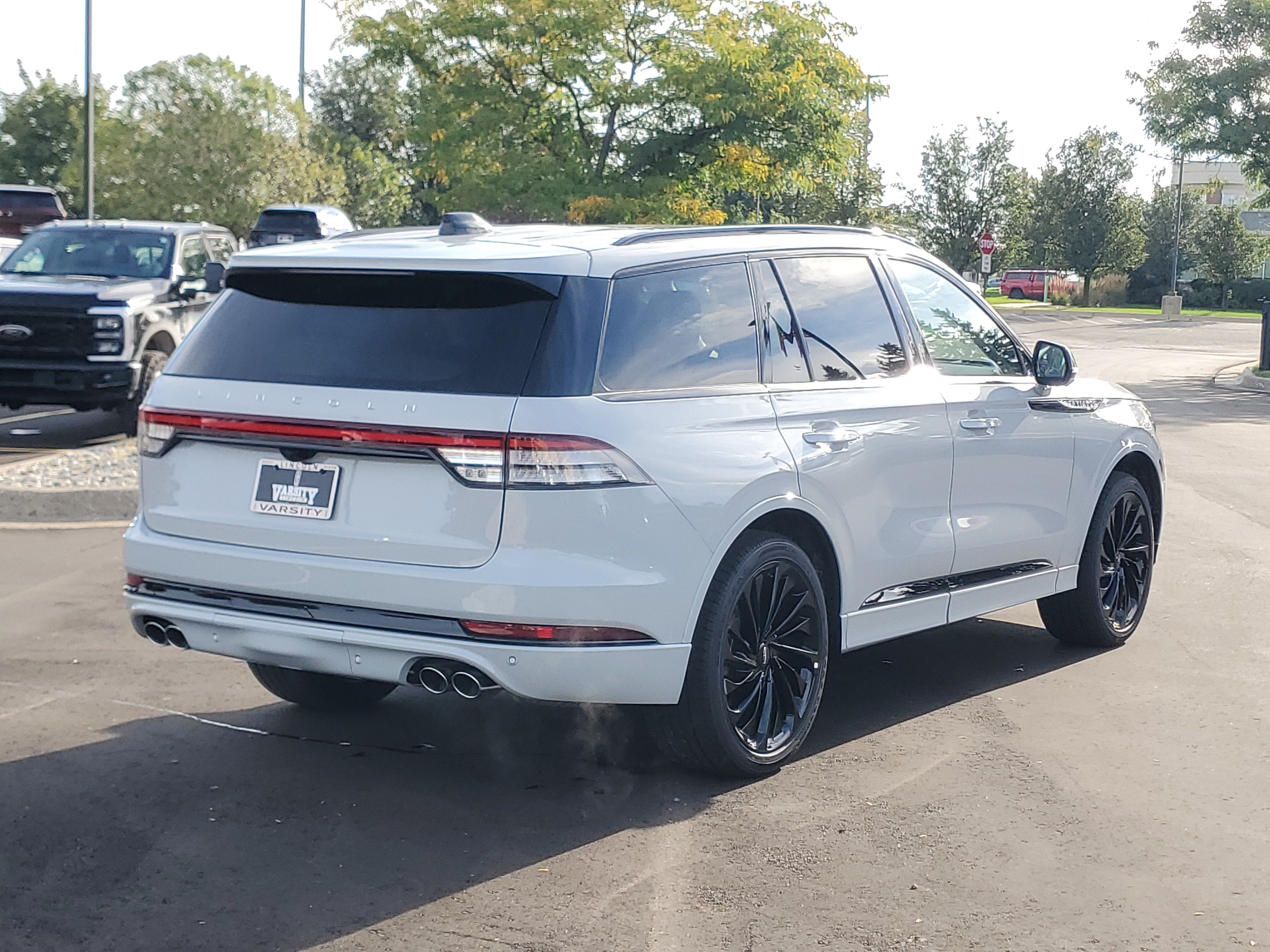 2027 Lincoln Aviator Reserve