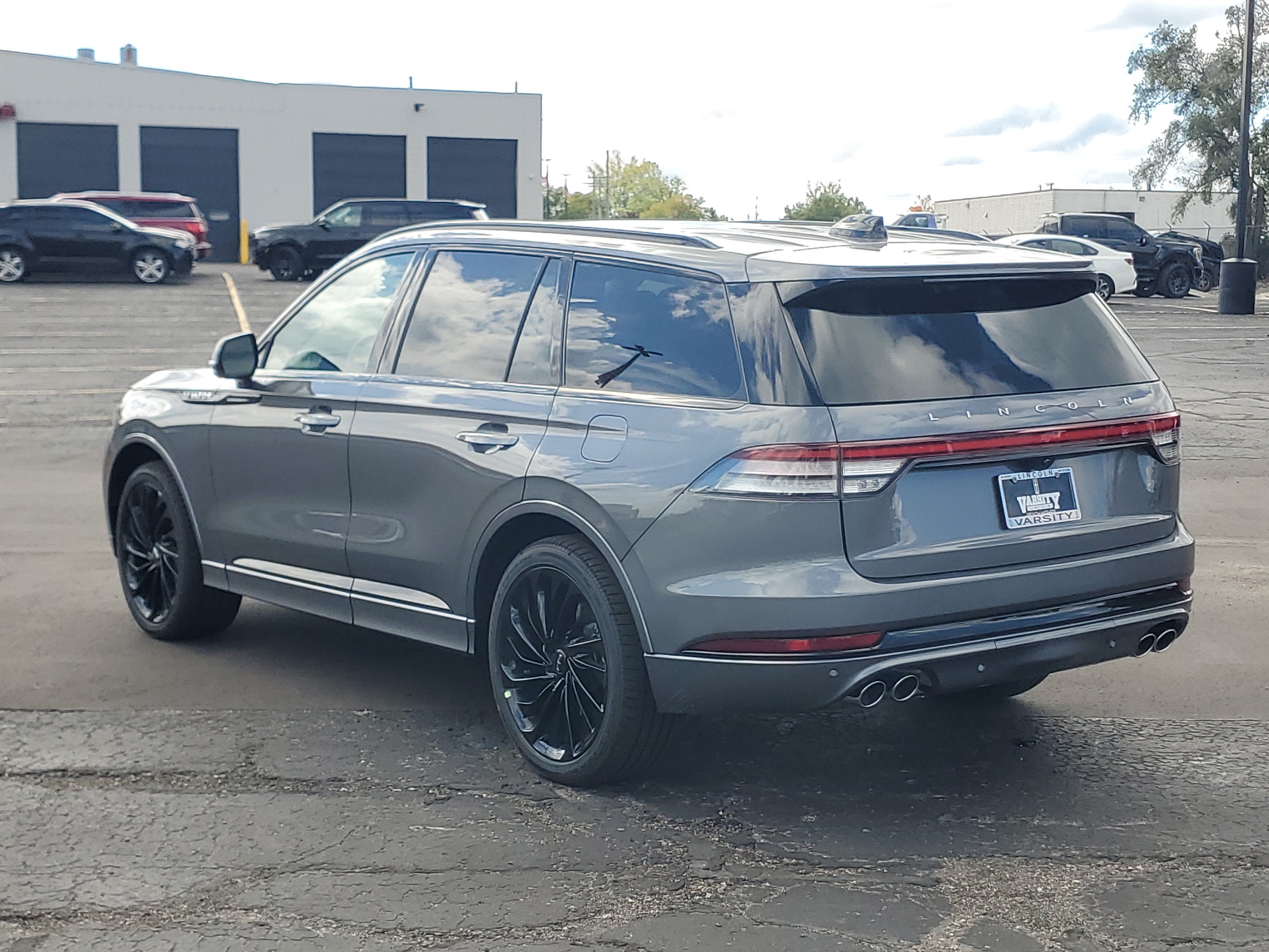 2027 Lincoln Aviator Reserve