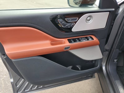 2027 Lincoln Aviator Reserve