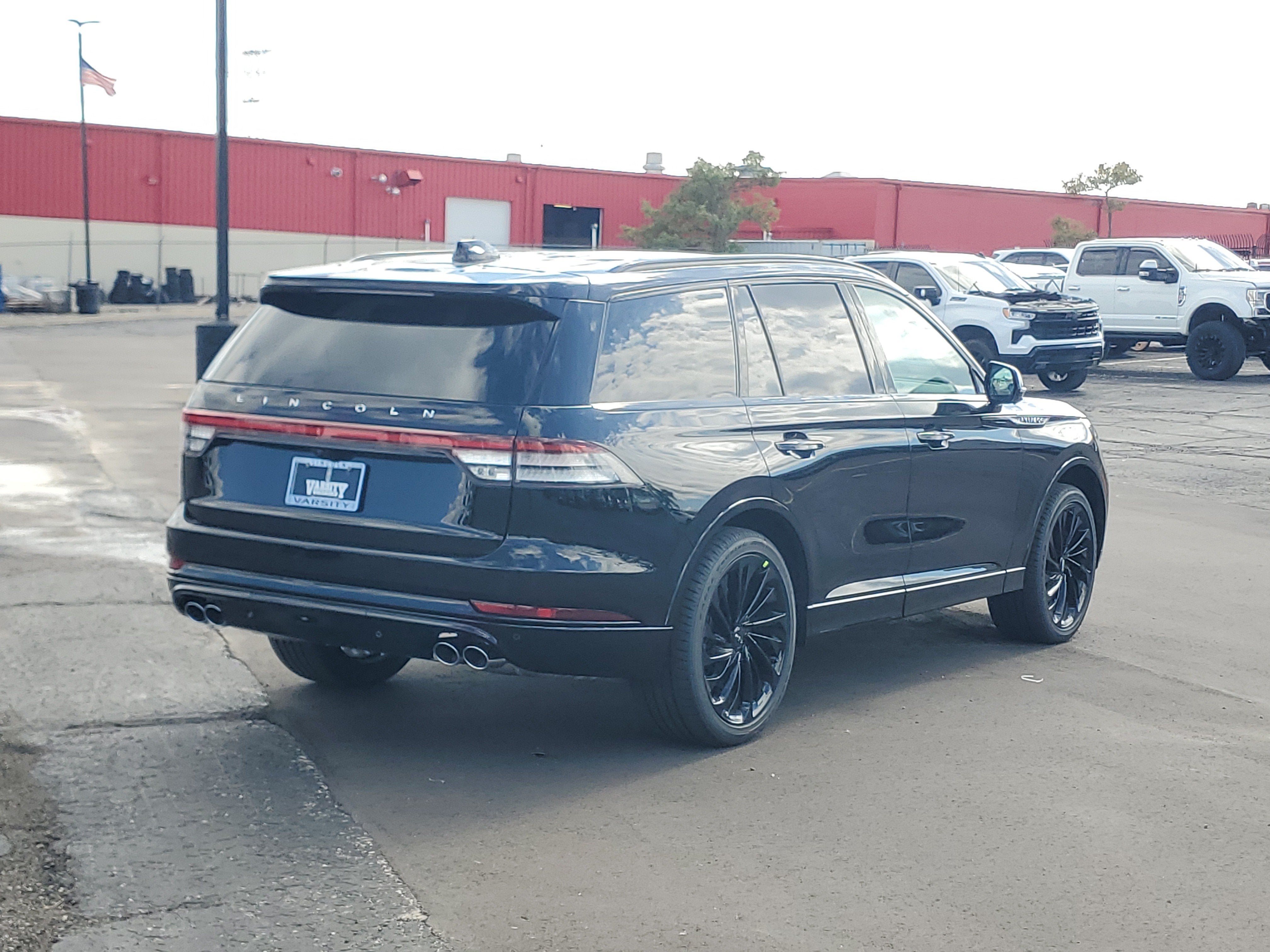 2027 Lincoln Aviator Reserve