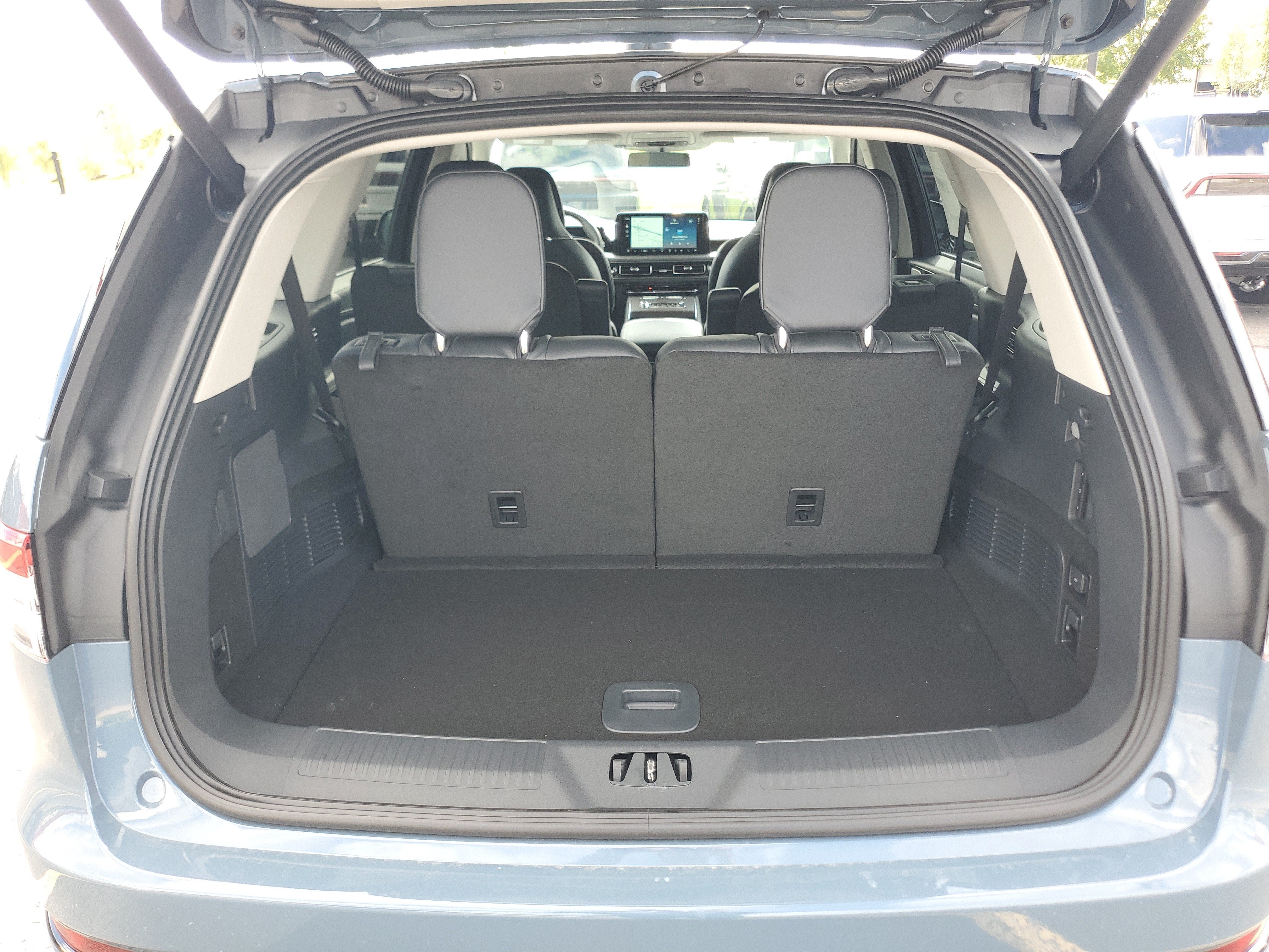 2027 Lincoln Aviator Reserve