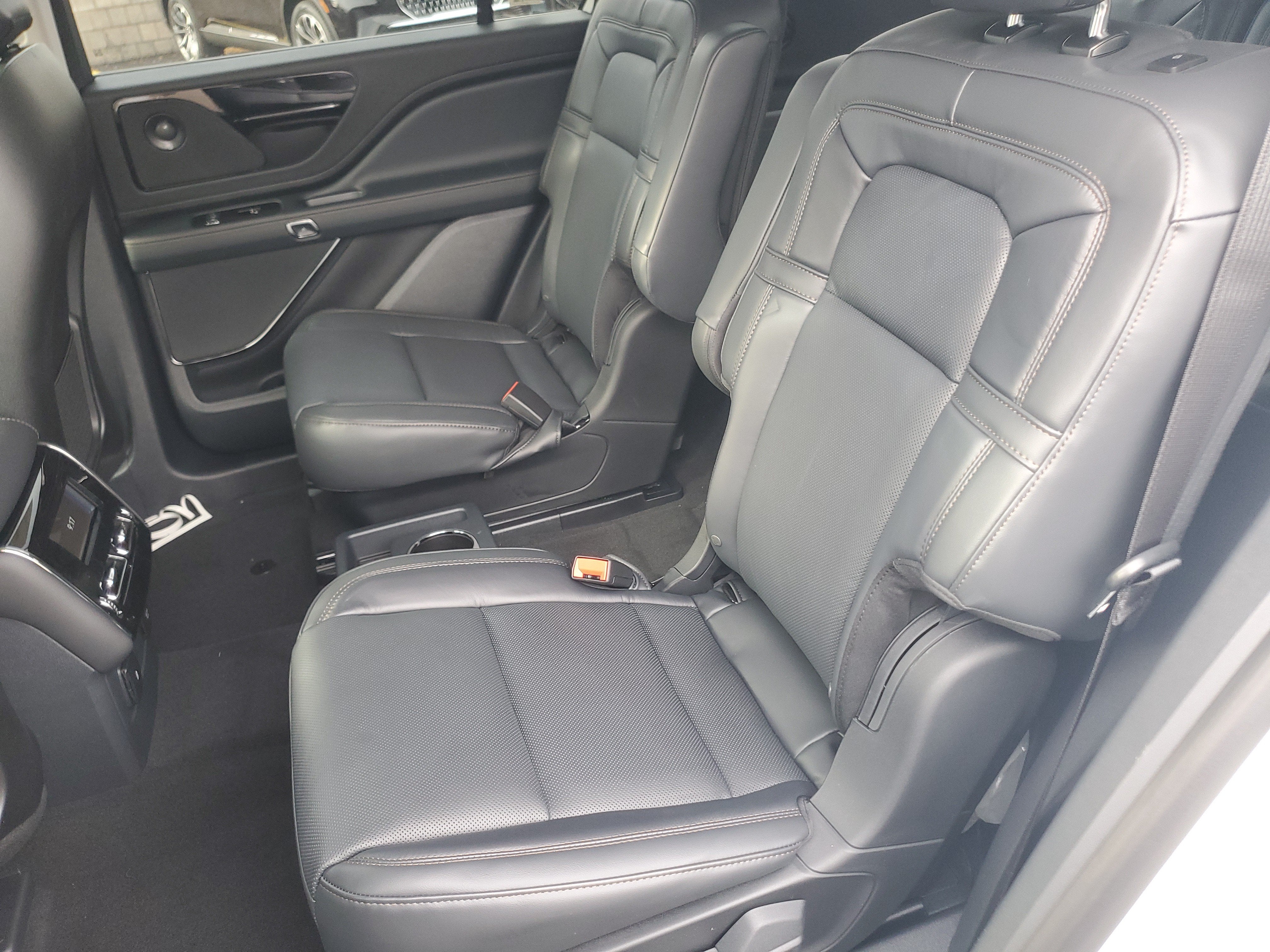 2027 Lincoln Aviator Reserve