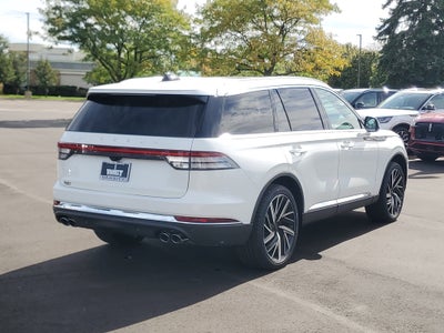 2027 Lincoln Aviator Reserve