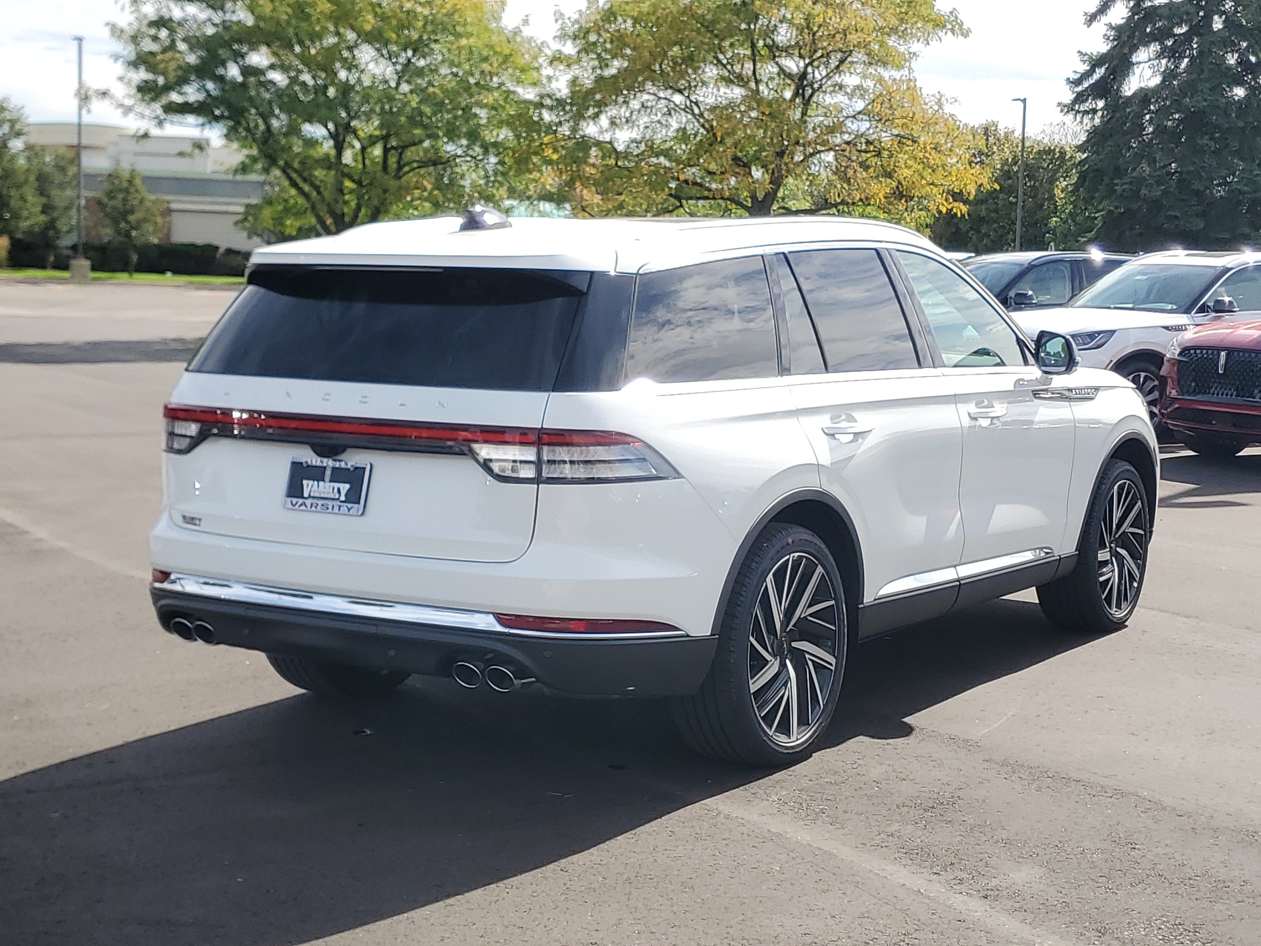 2027 Lincoln Aviator Reserve
