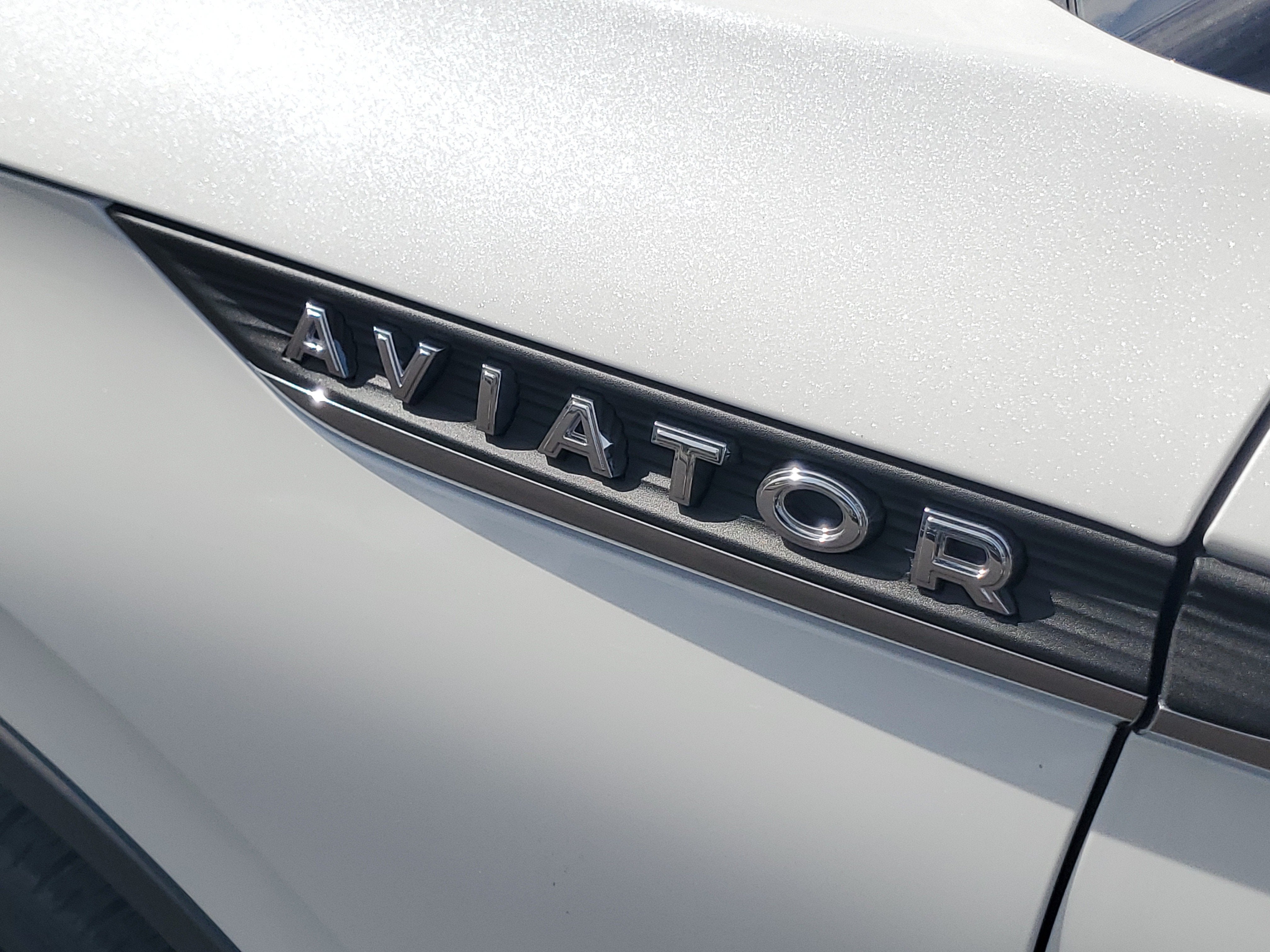 2027 Lincoln Aviator Reserve