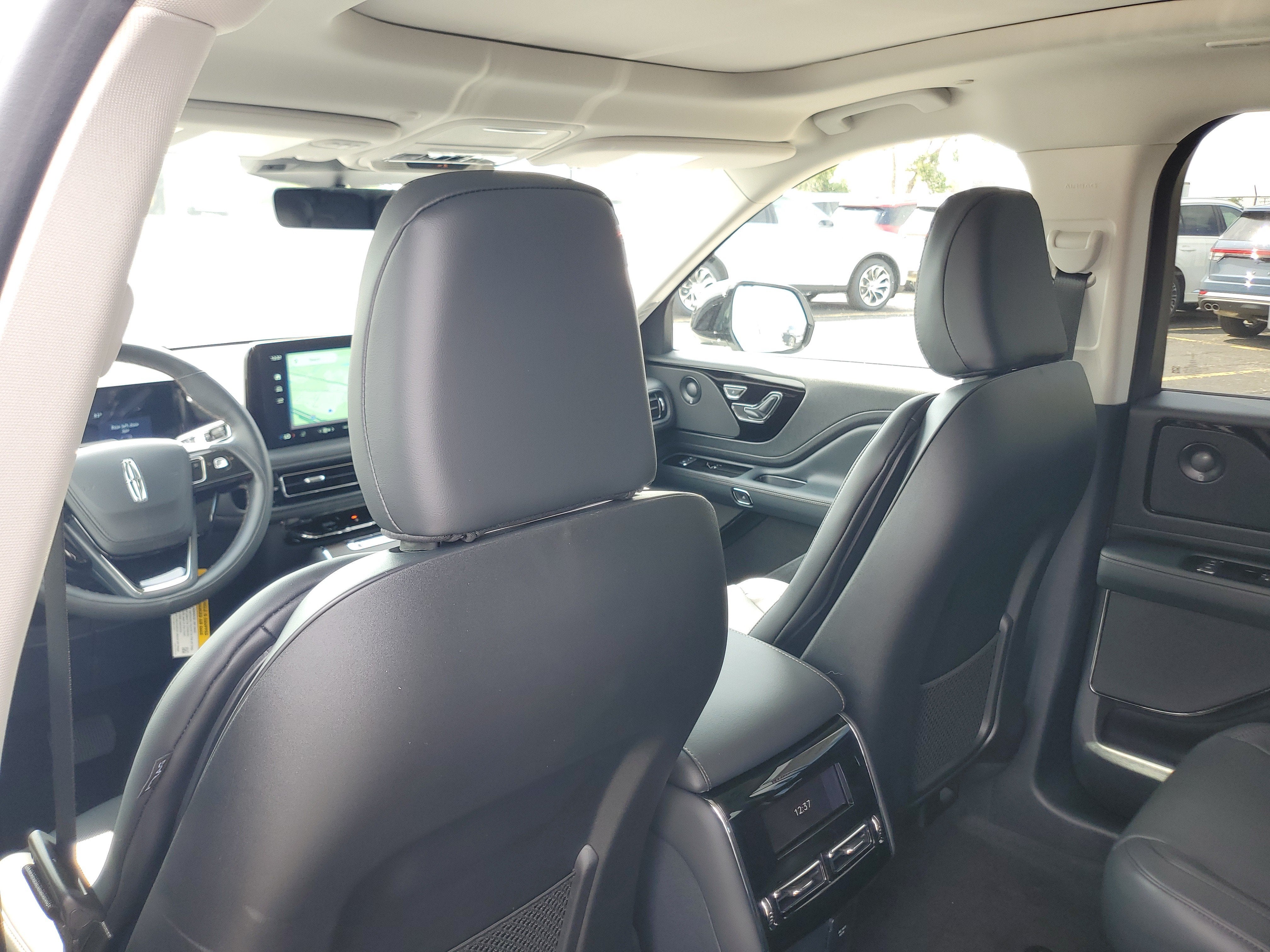 2027 Lincoln Aviator Reserve
