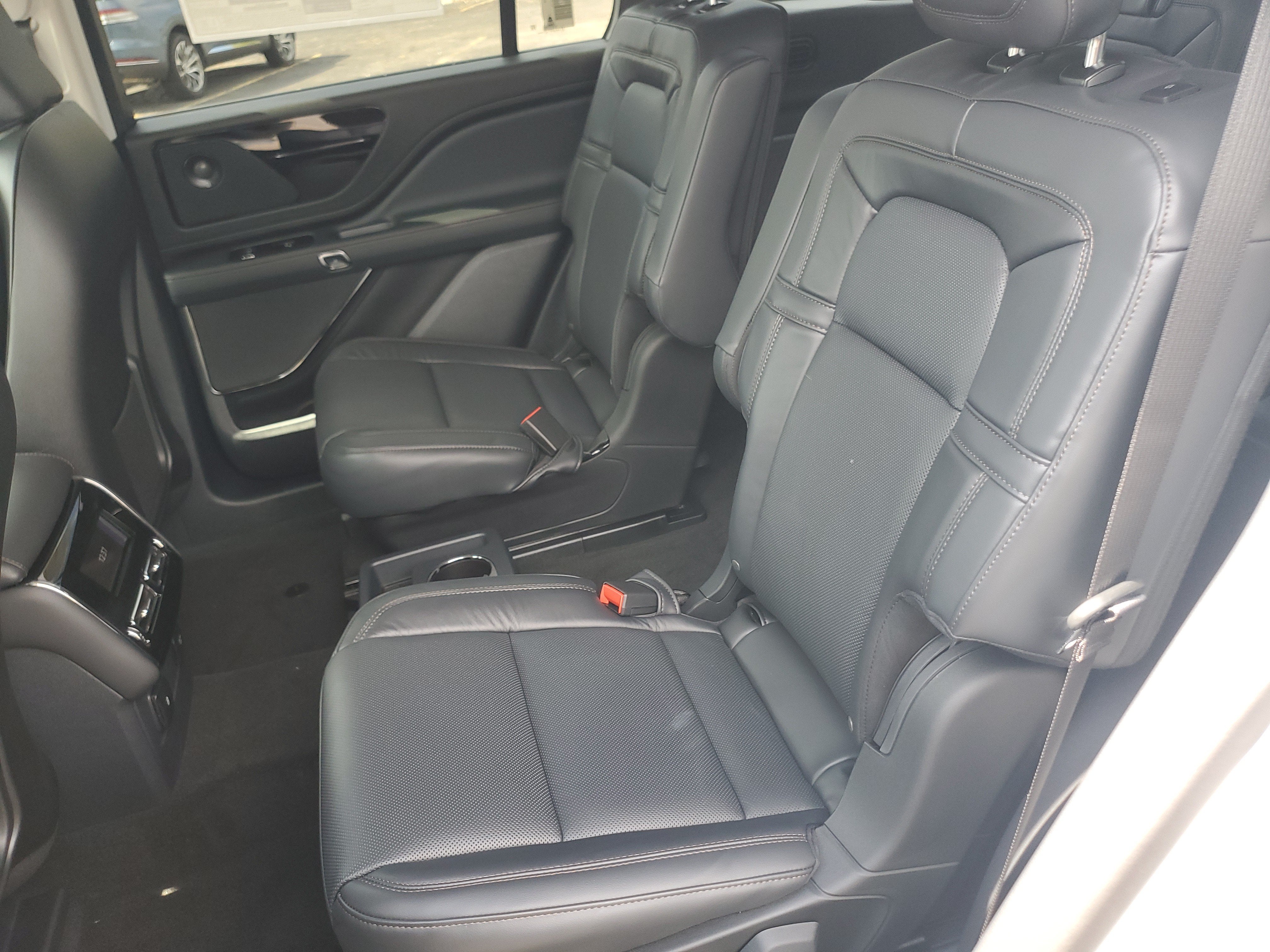2027 Lincoln Aviator Reserve