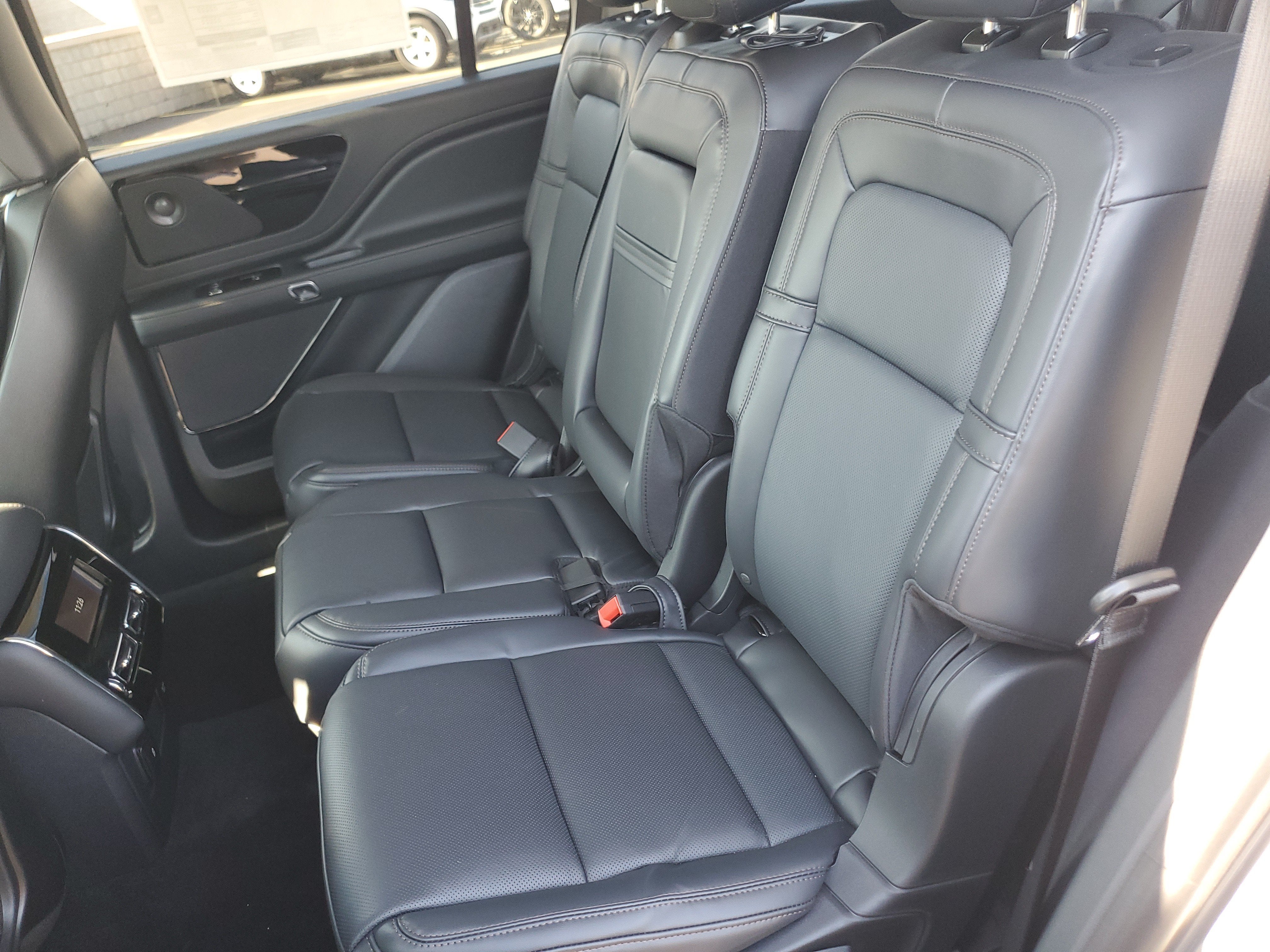 2027 Lincoln Aviator Reserve