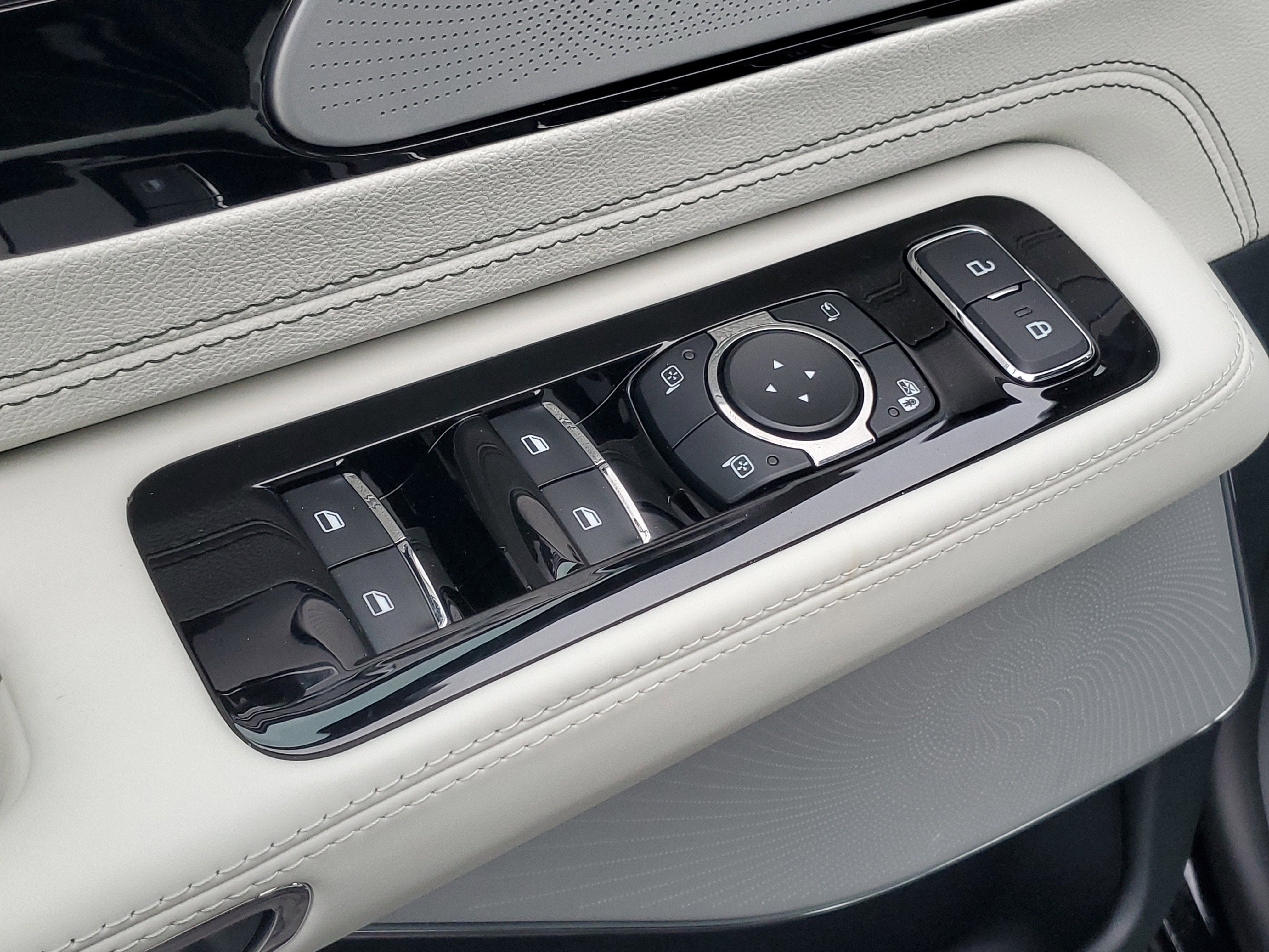 2026 Lincoln Aviator Black Label