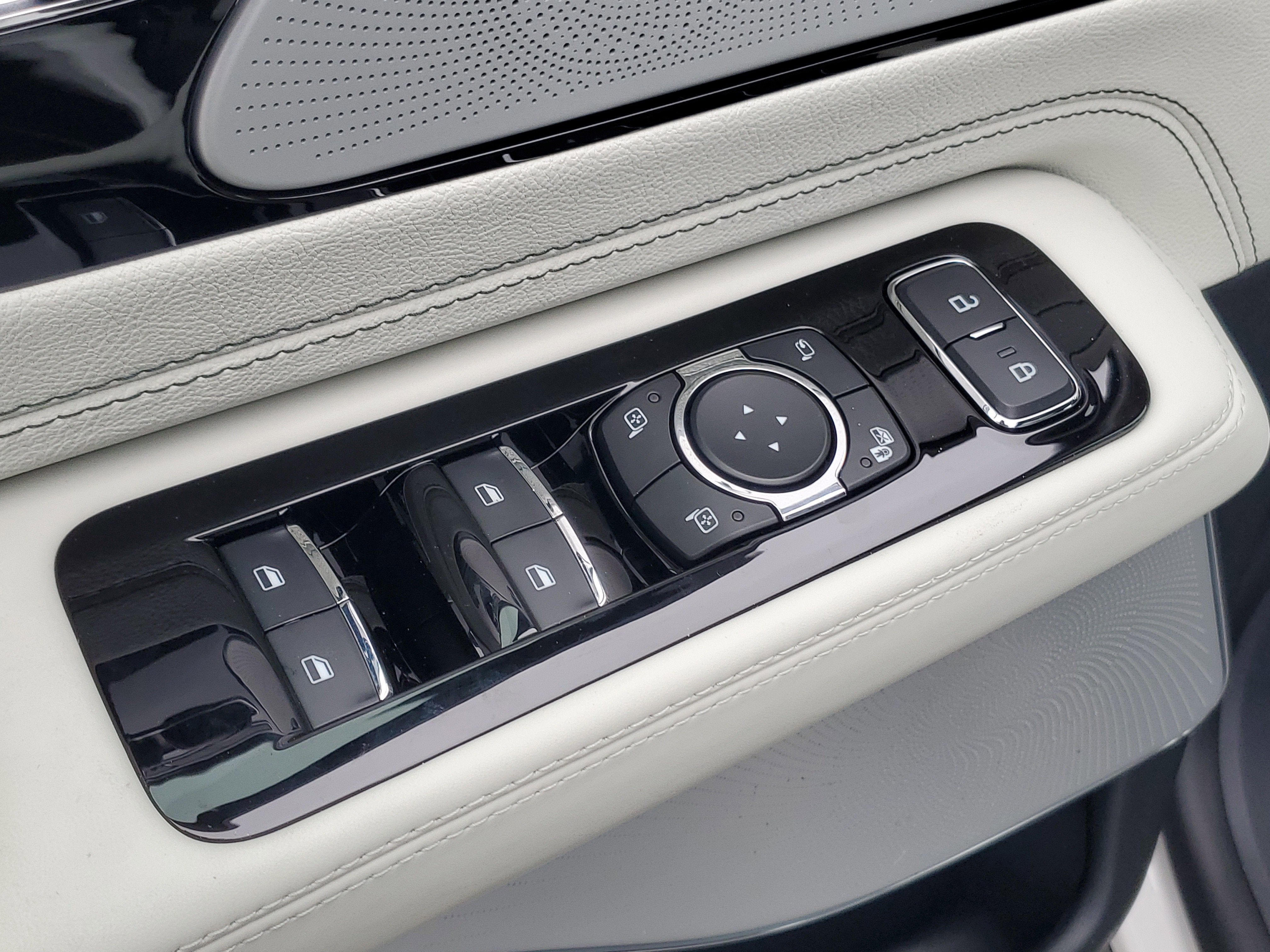 2026 Lincoln Aviator Black Label