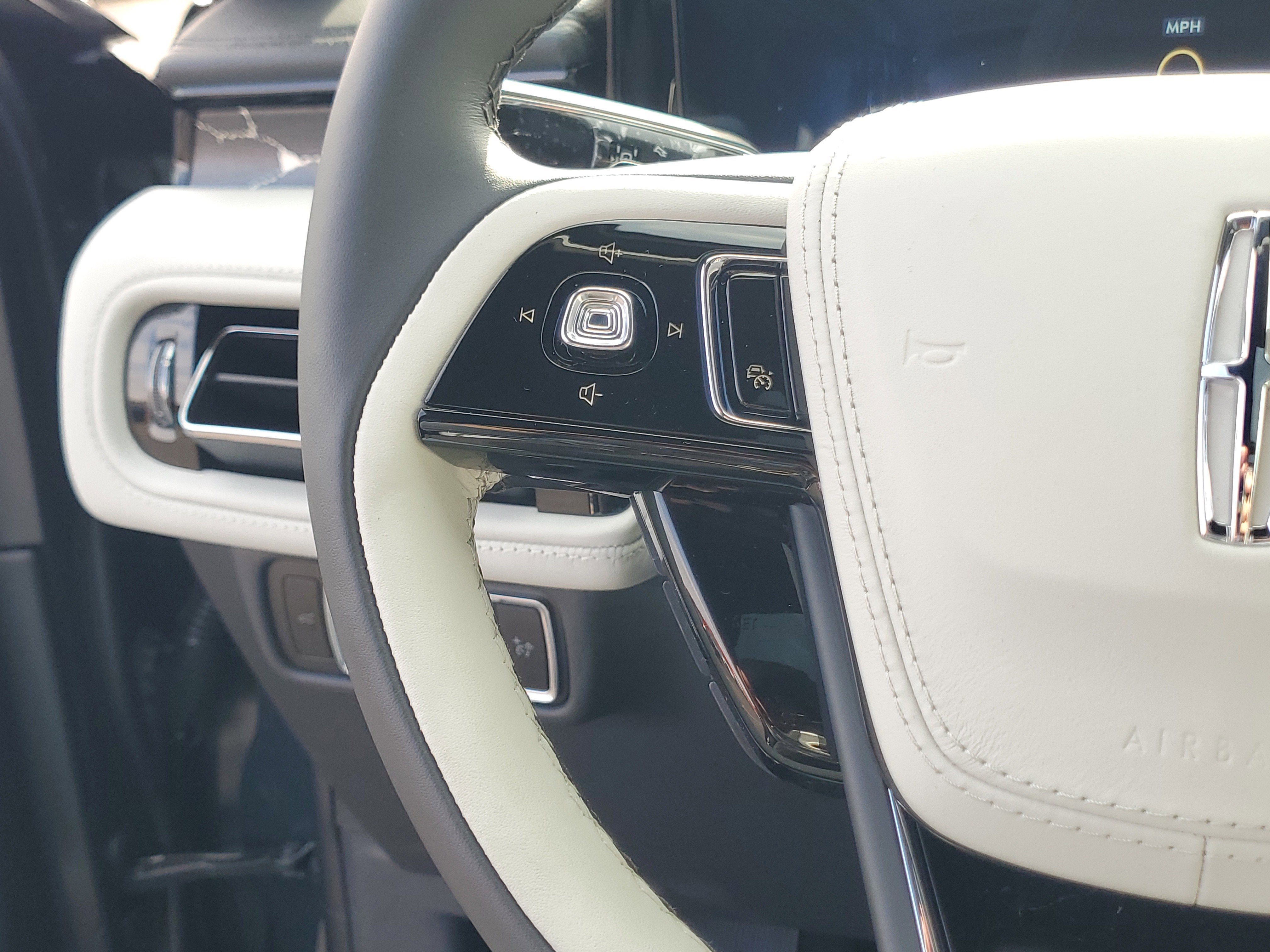 2026 Lincoln Aviator Black Label