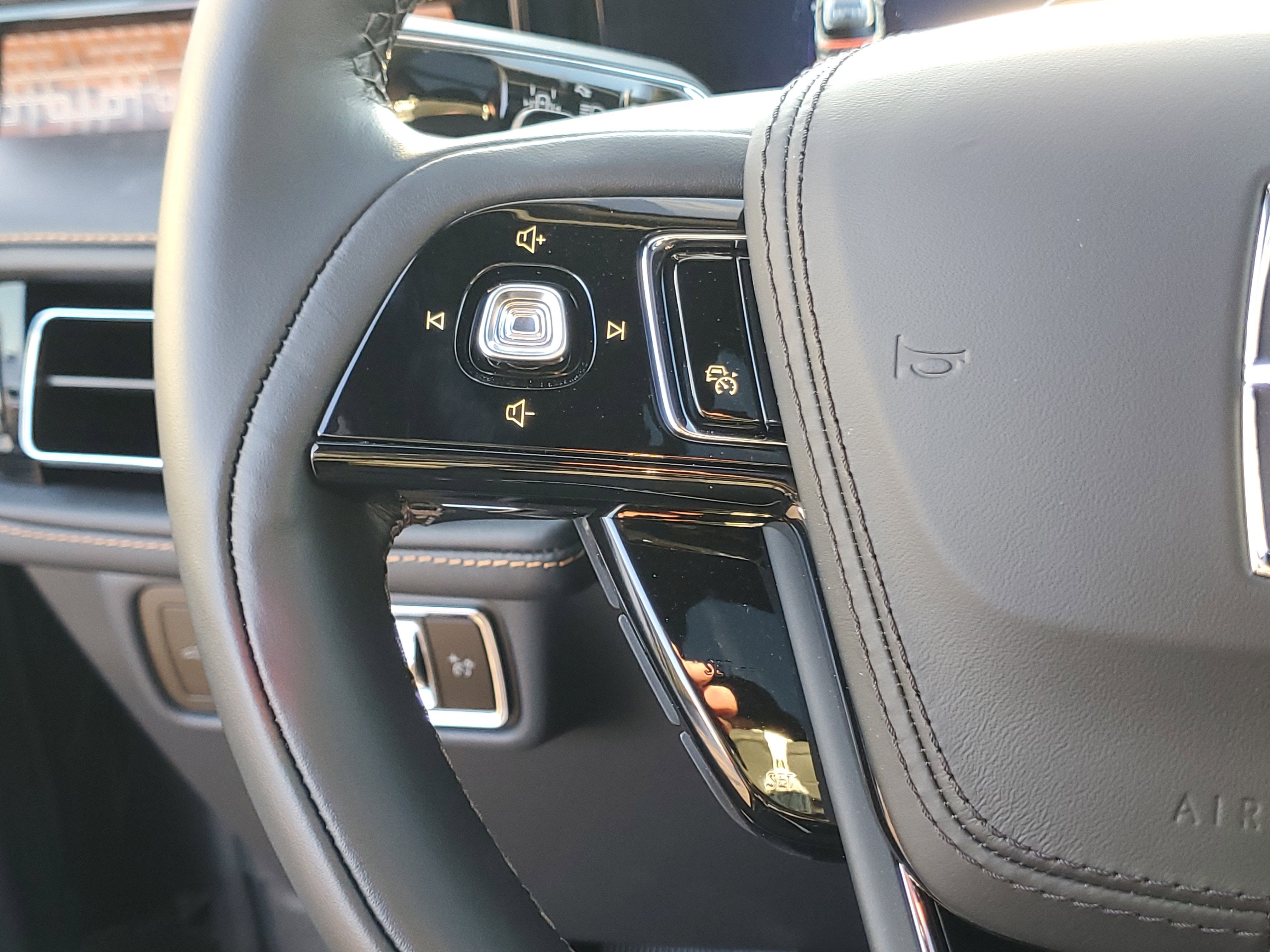 2025 Lincoln Aviator Black Label