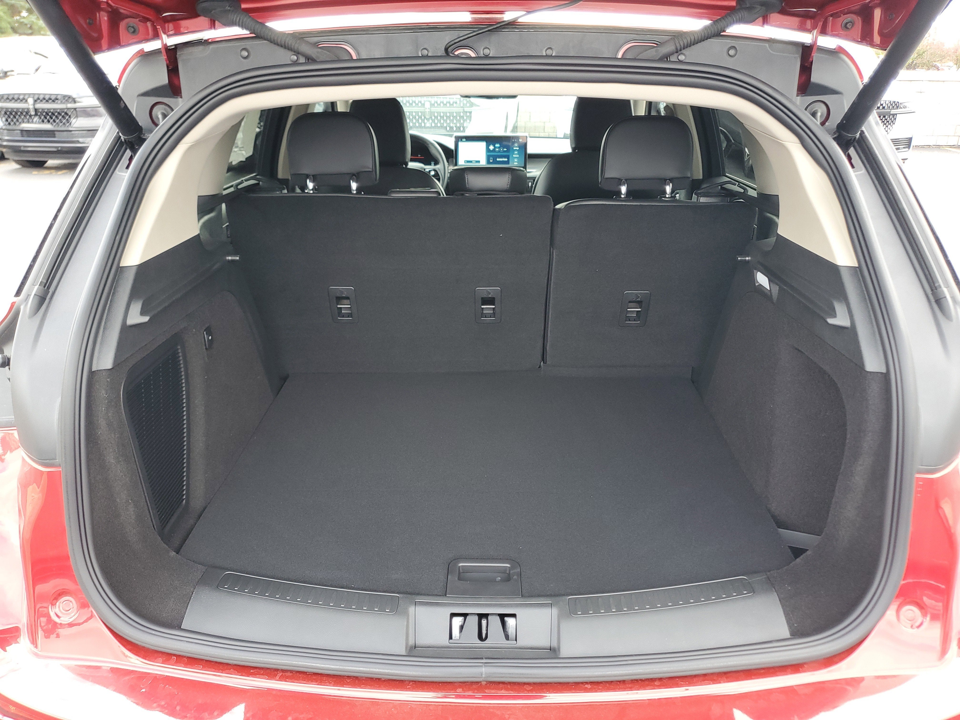 2025 Lincoln Corsair Premiere