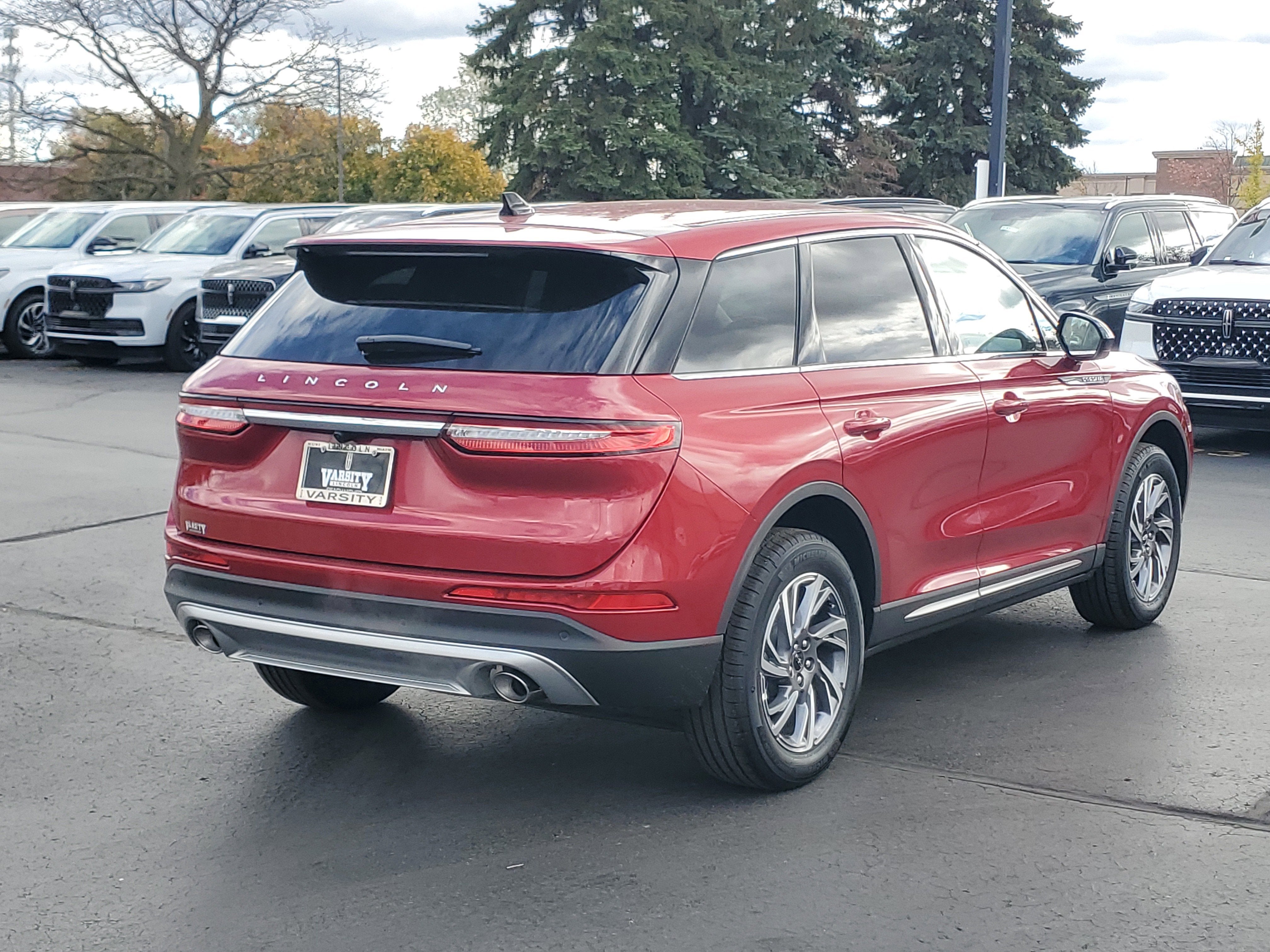 2025 Lincoln Corsair Premiere