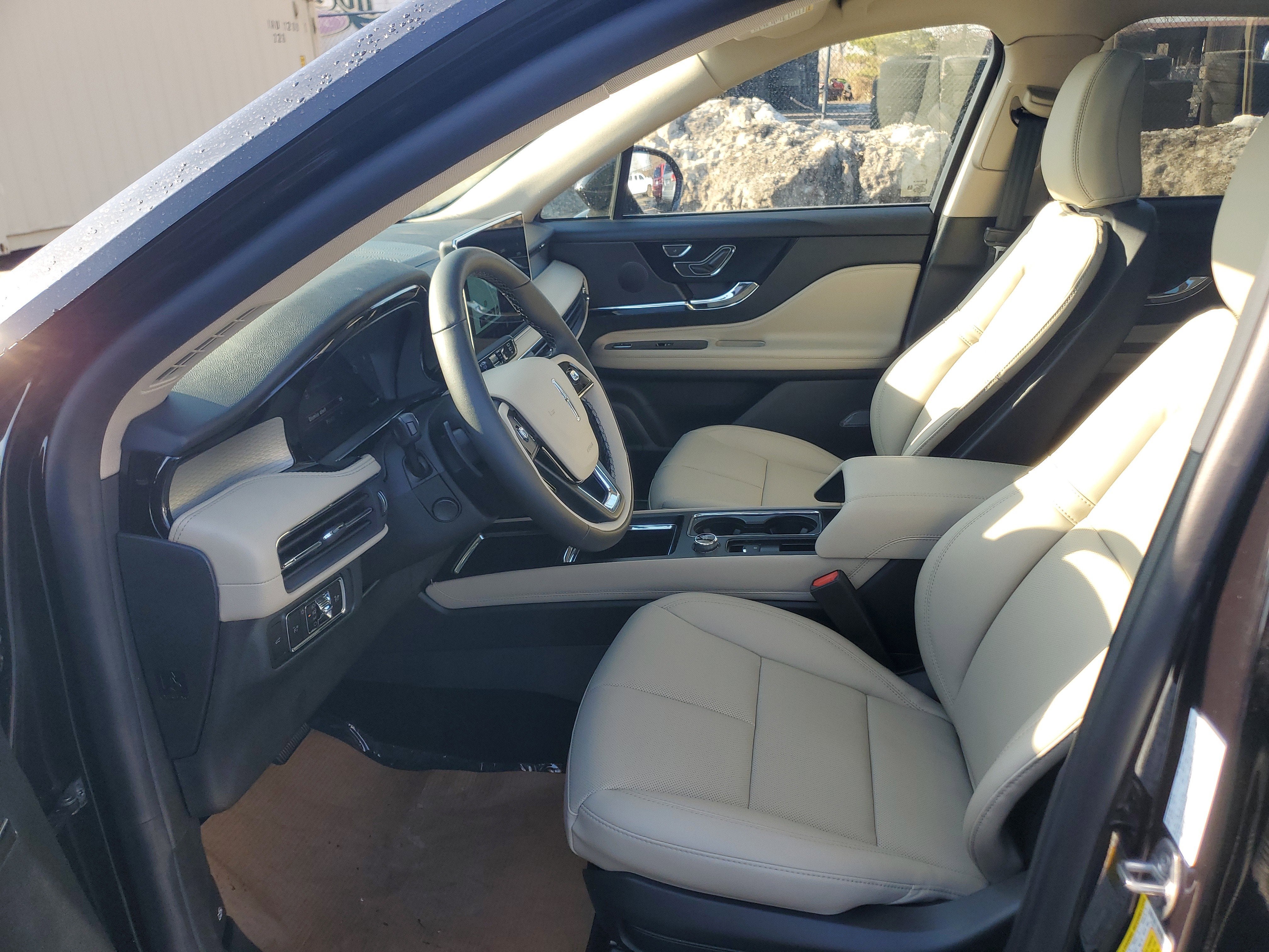 2026 Lincoln Corsair Premiere