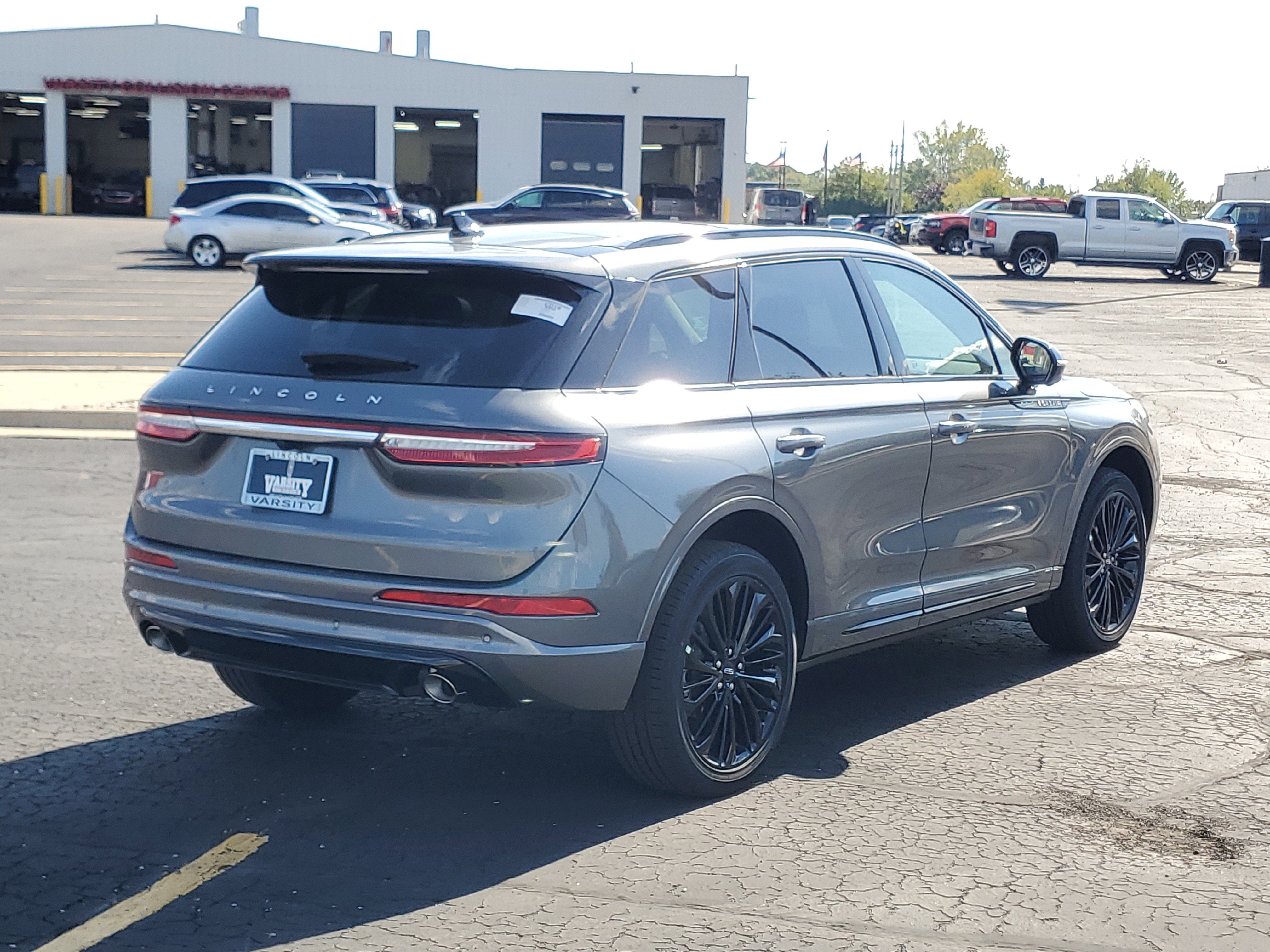 2026 Lincoln Corsair Premiere