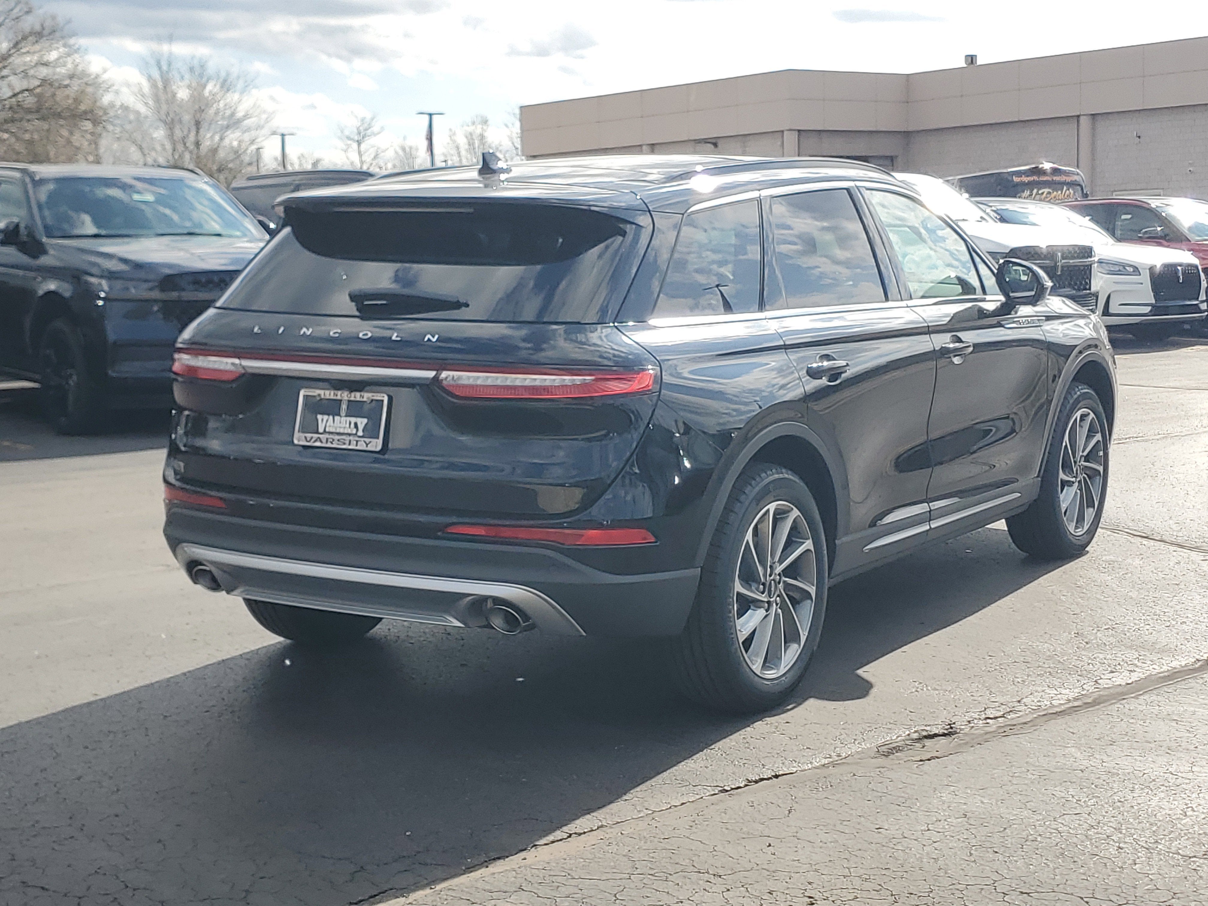 2026 Lincoln Corsair Premiere