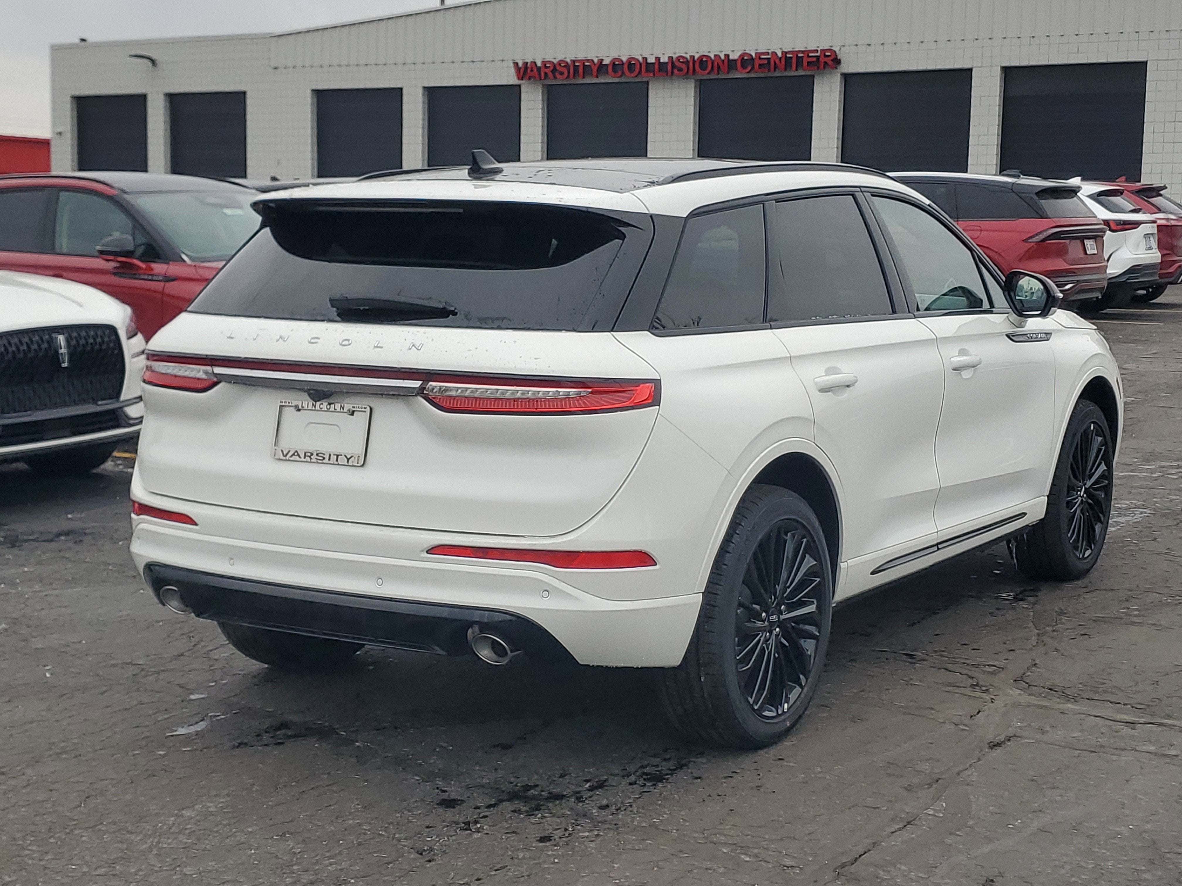 2026 Lincoln Corsair Premiere