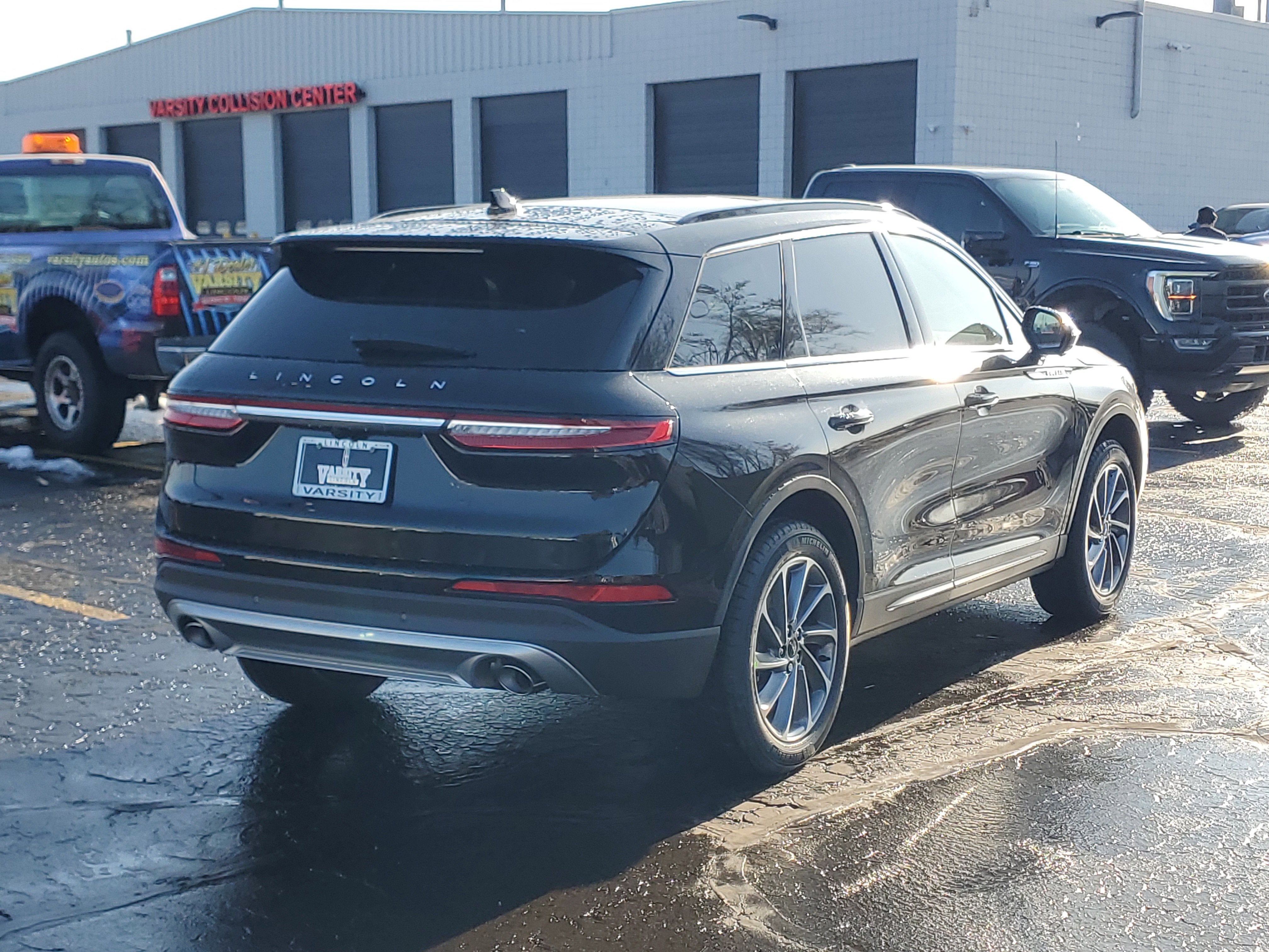 2026 Lincoln Corsair Premiere