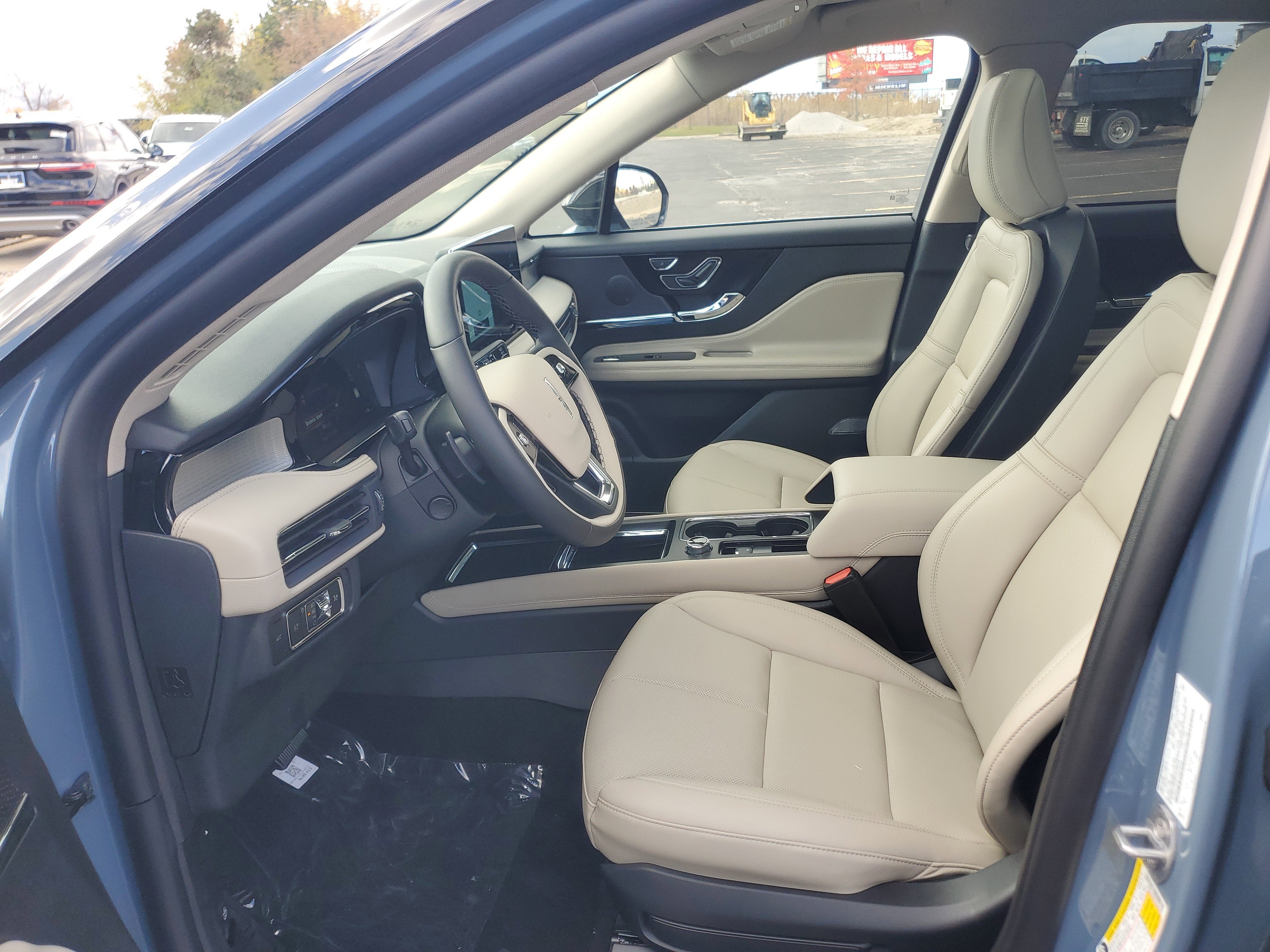 2026 Lincoln Corsair Premiere