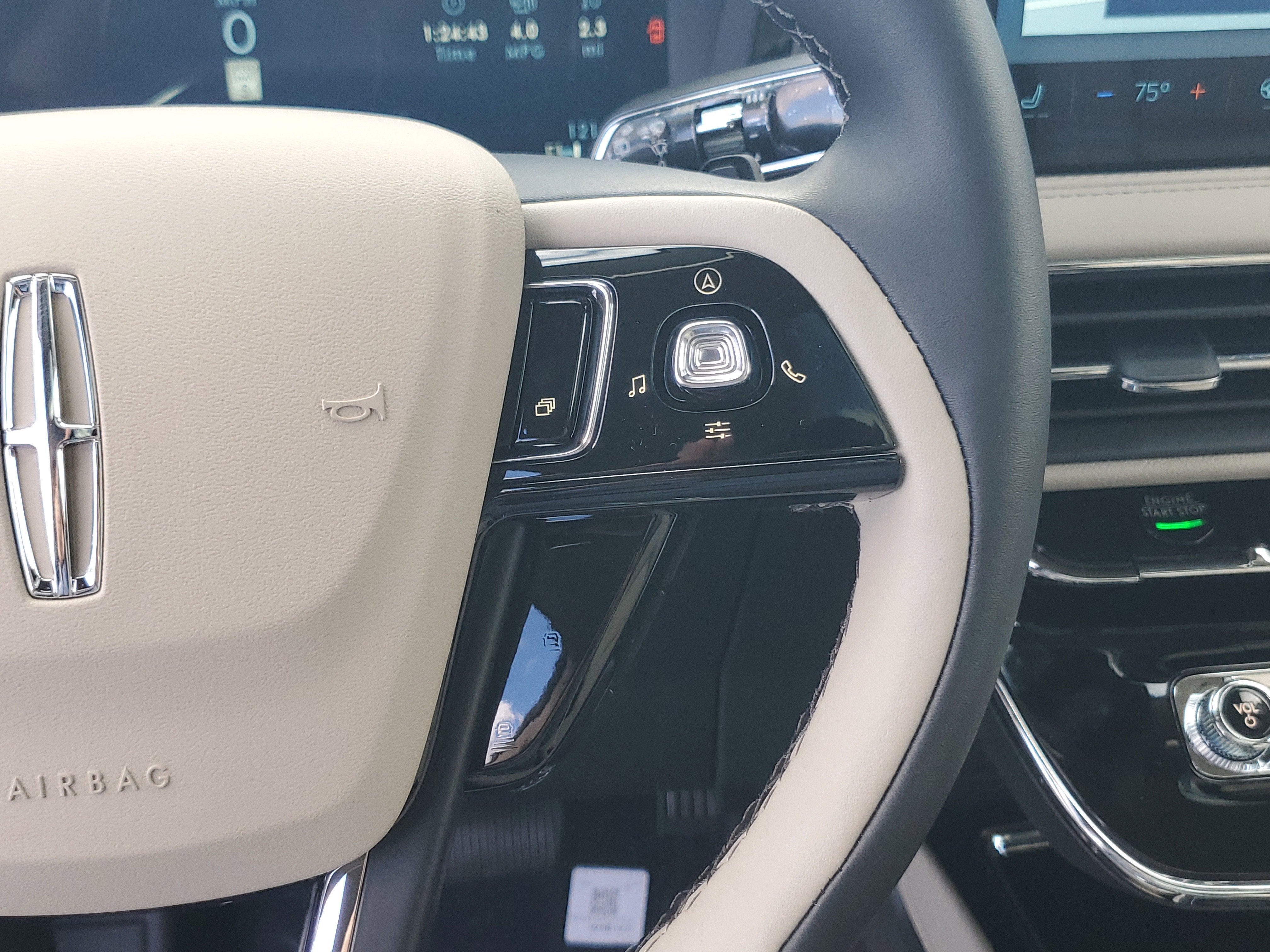 2026 Lincoln Corsair Premiere