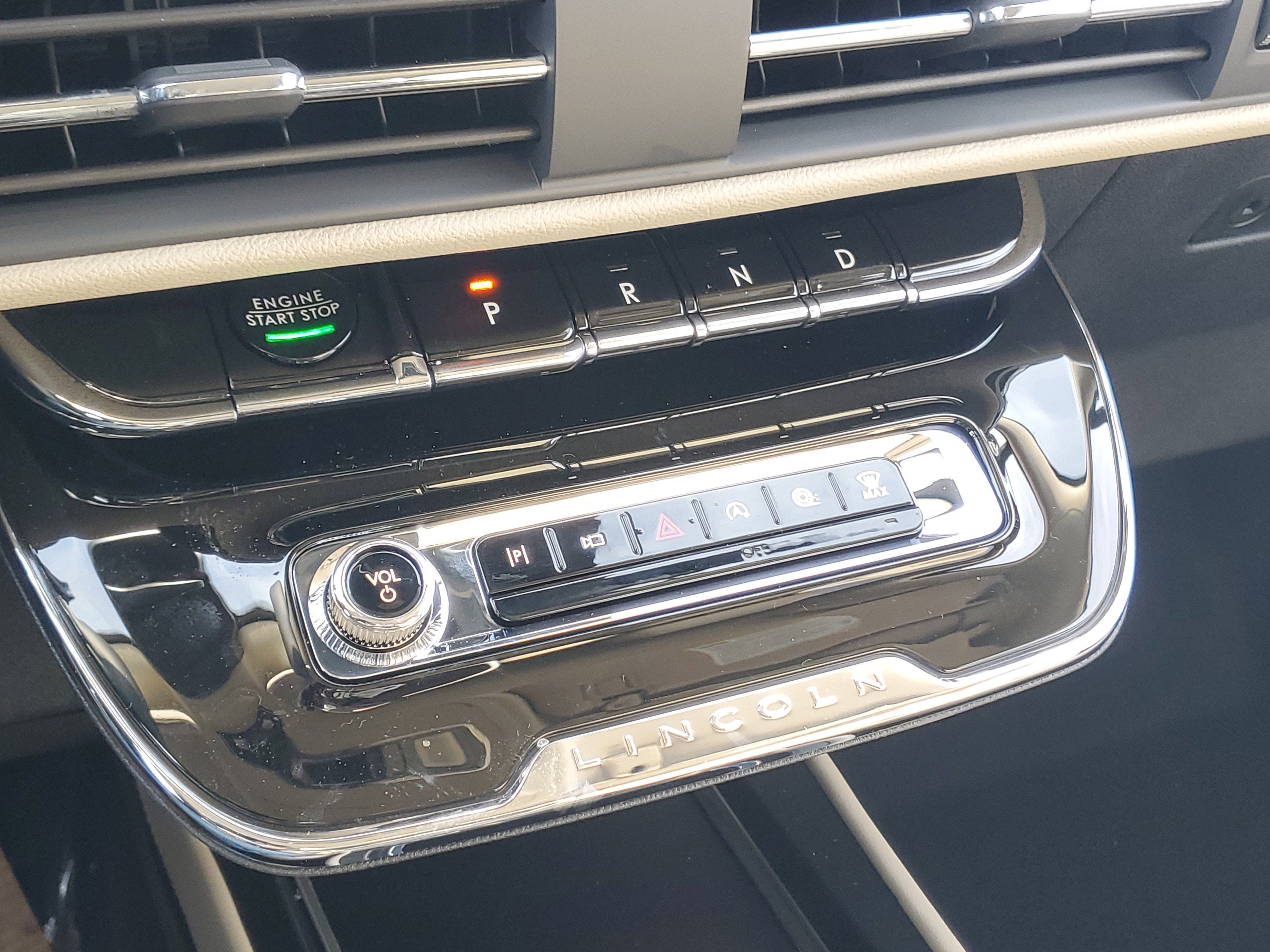 2026 Lincoln Corsair Premiere